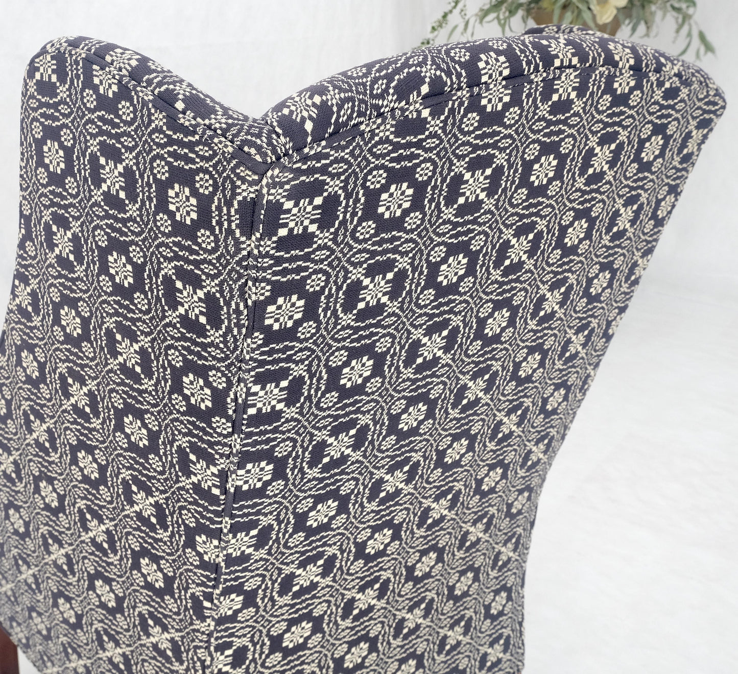 EstablishedLines Unusual Deep Wings Federal Style Mahogany Base Wing Club Armchair