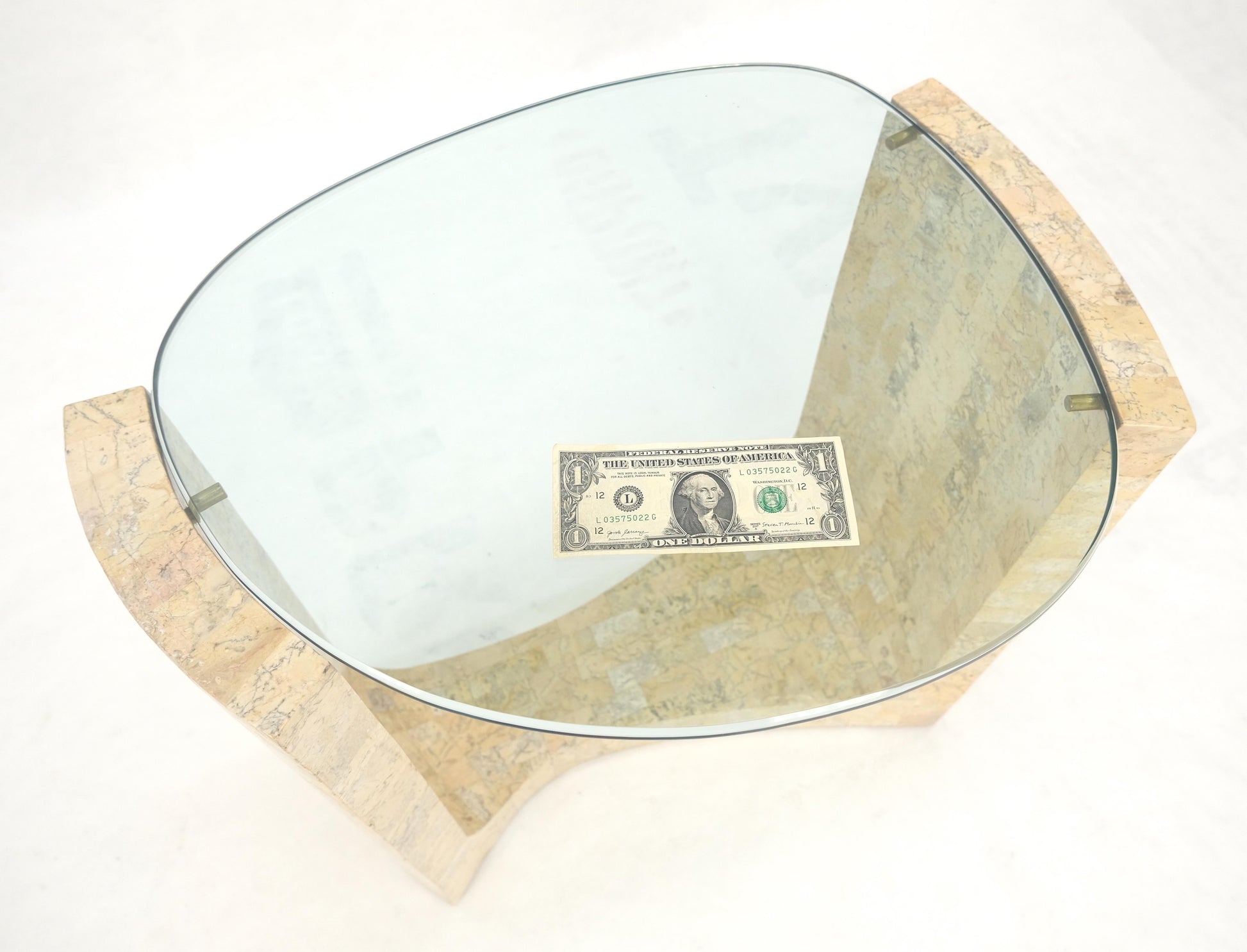 EstablishedLines Kidney Organic Shape Thick Glass Top Tessellated Base Side End Lamp Table Stand