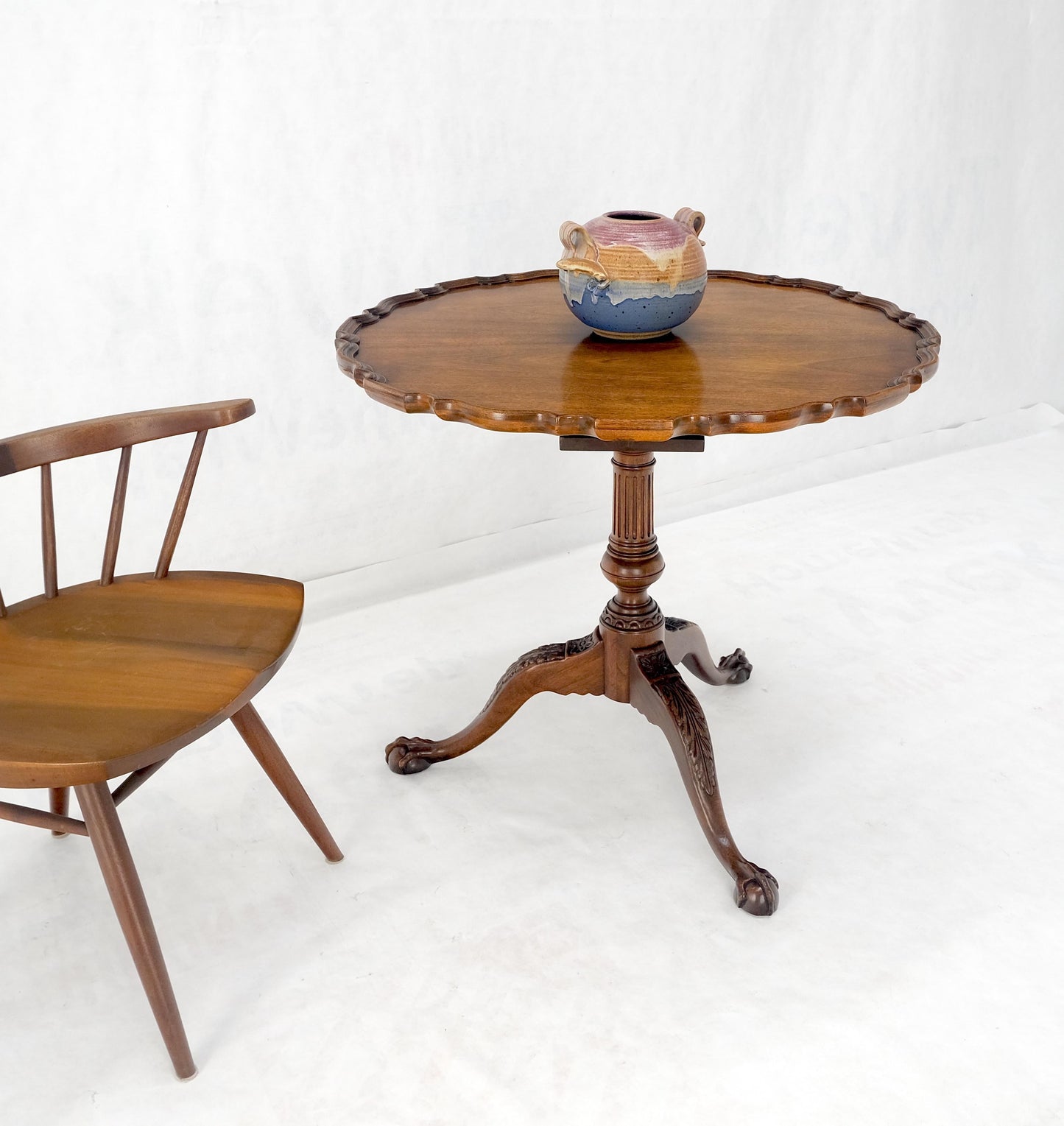 EstablishedLines Baker Pie Crust Tilt Top Carved Mahogany Ball & Claw Breakfast Table MINT