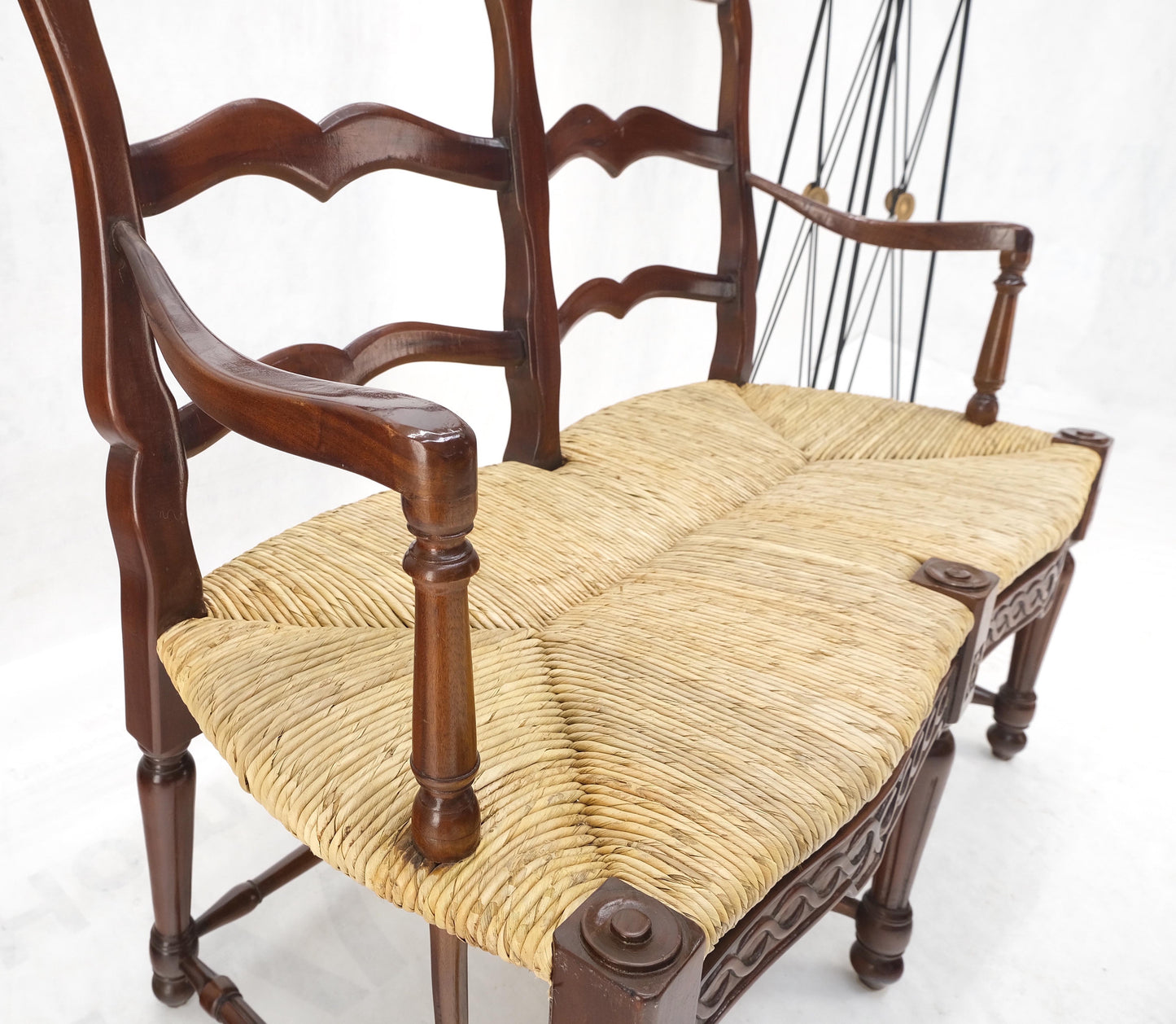 EstablishedLines Carved Mahogany Ladder Back Country Rush Seat Loveseat Bench MINT!