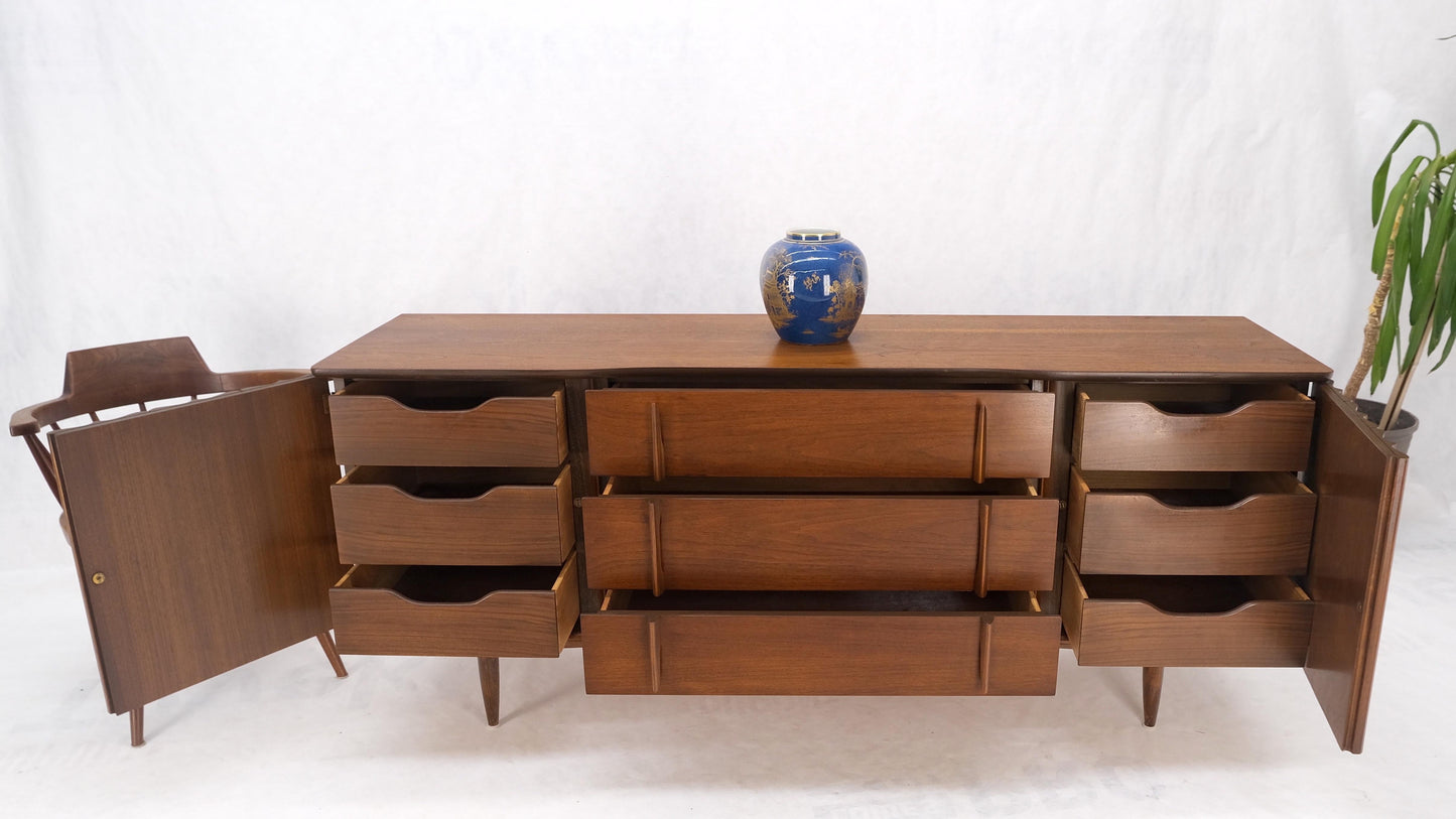 EstablishedLines Mid-Century Modern Walnut 2 Door 3 Drawers Sculptural Dresser Credenza Mint!