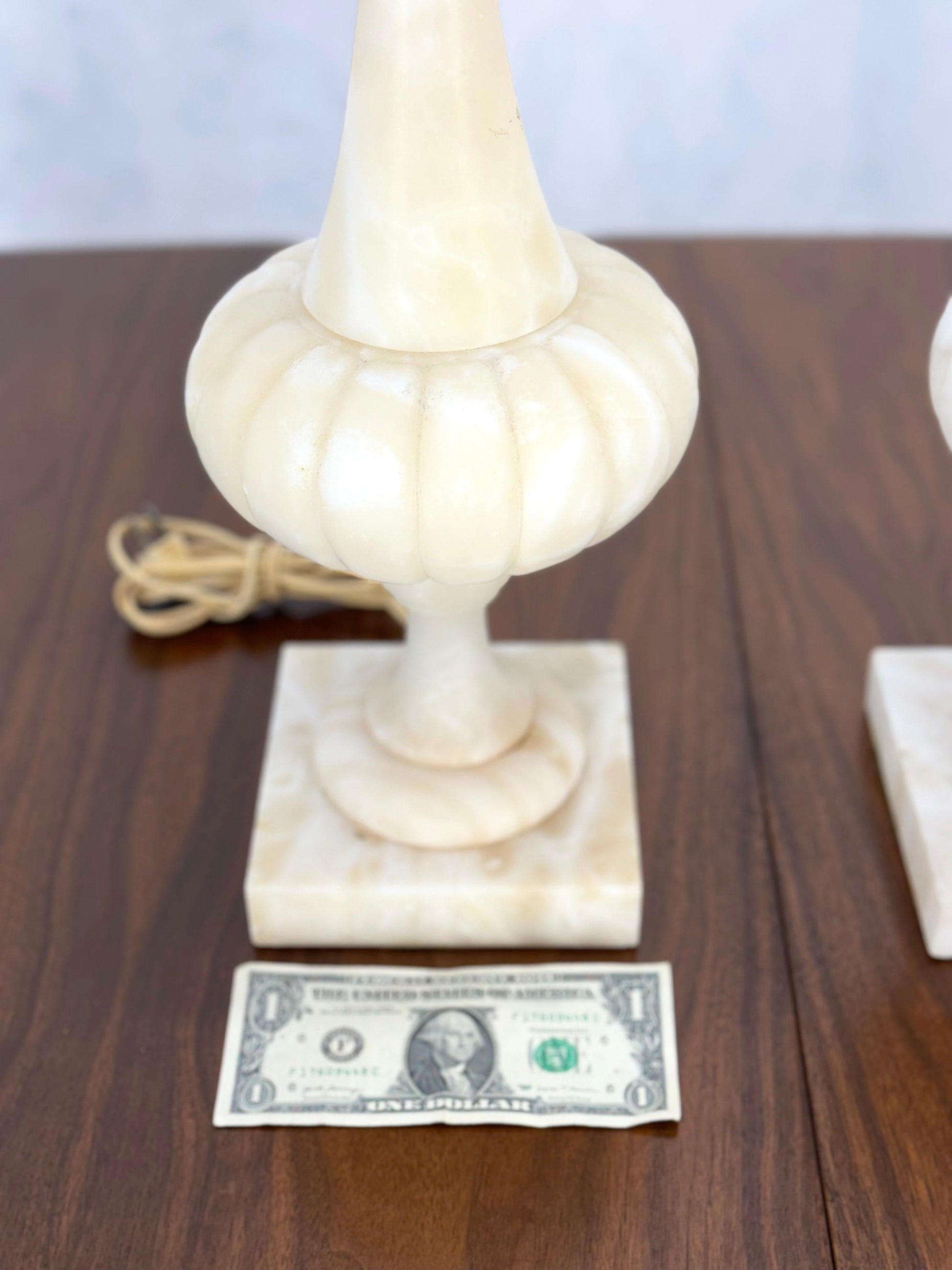 EstablishedLines Pair of Fine Elegant Alabaster Marble Onion Shape Bases Table Lamps Clean!