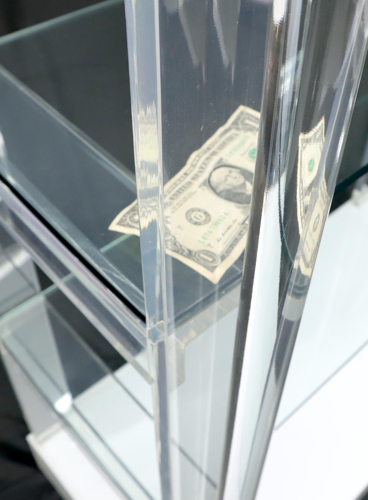 EstablishedLines Arc Top Lighted Lucite Étagère Vitrine