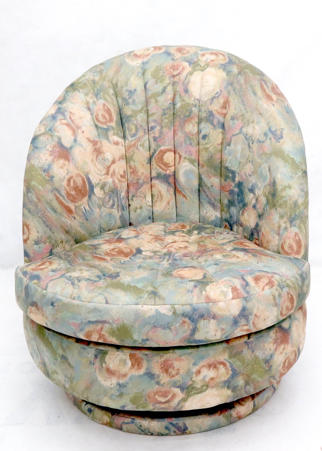 EstablishedLines Thayer Coggin Swivel Scallop Shape Back Tilt Rocking Lounge Chair