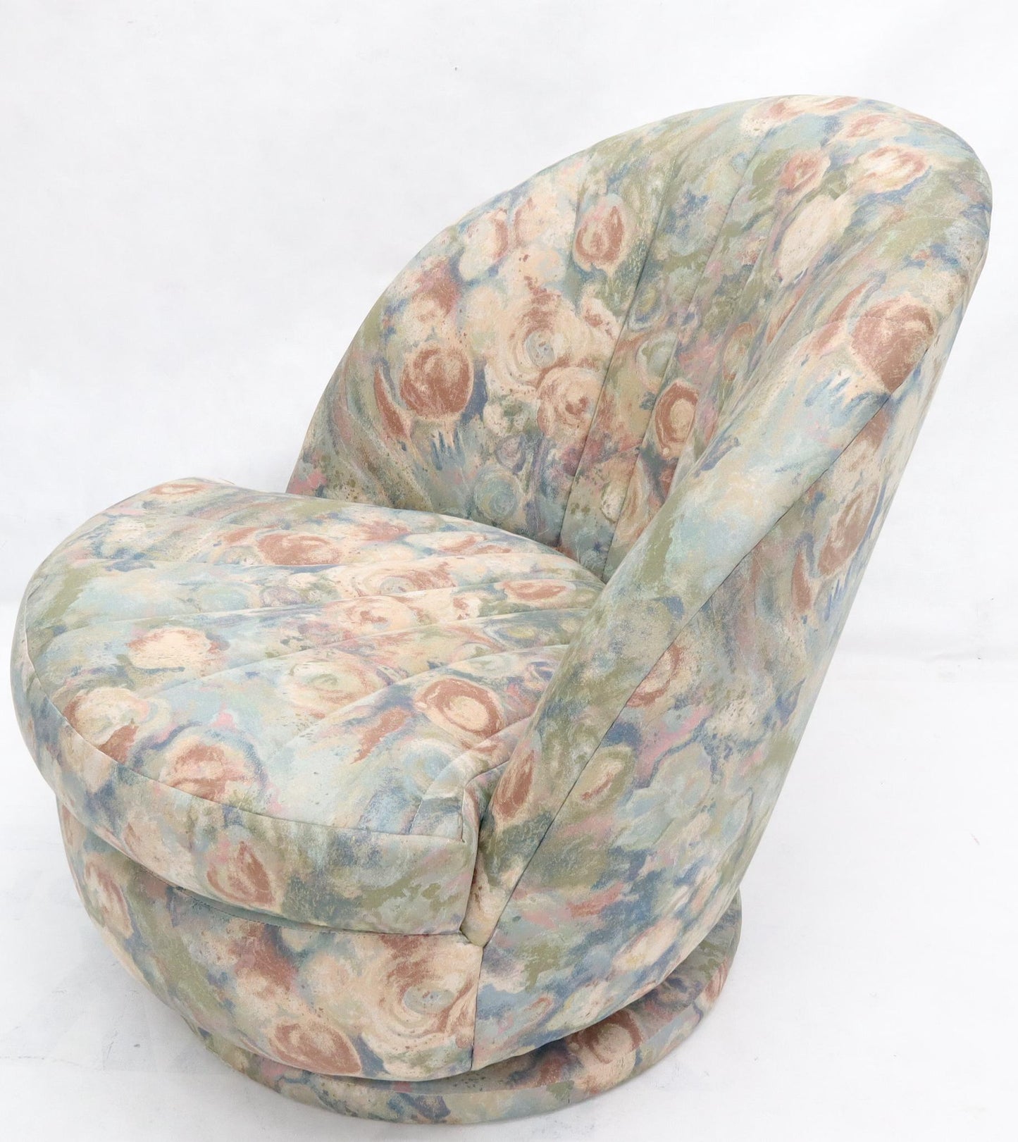 EstablishedLines Thayer Coggin Swivel Scallop Shape Back Tilt Rocking Lounge Chair