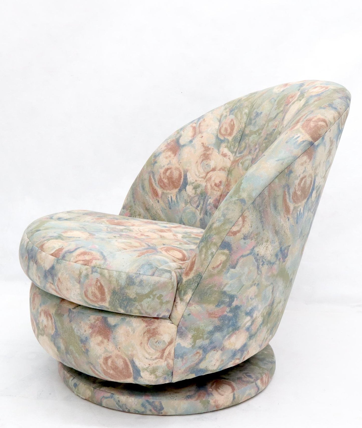 EstablishedLines Thayer Coggin Swivel Scallop Shape Back Tilt Rocking Lounge Chair