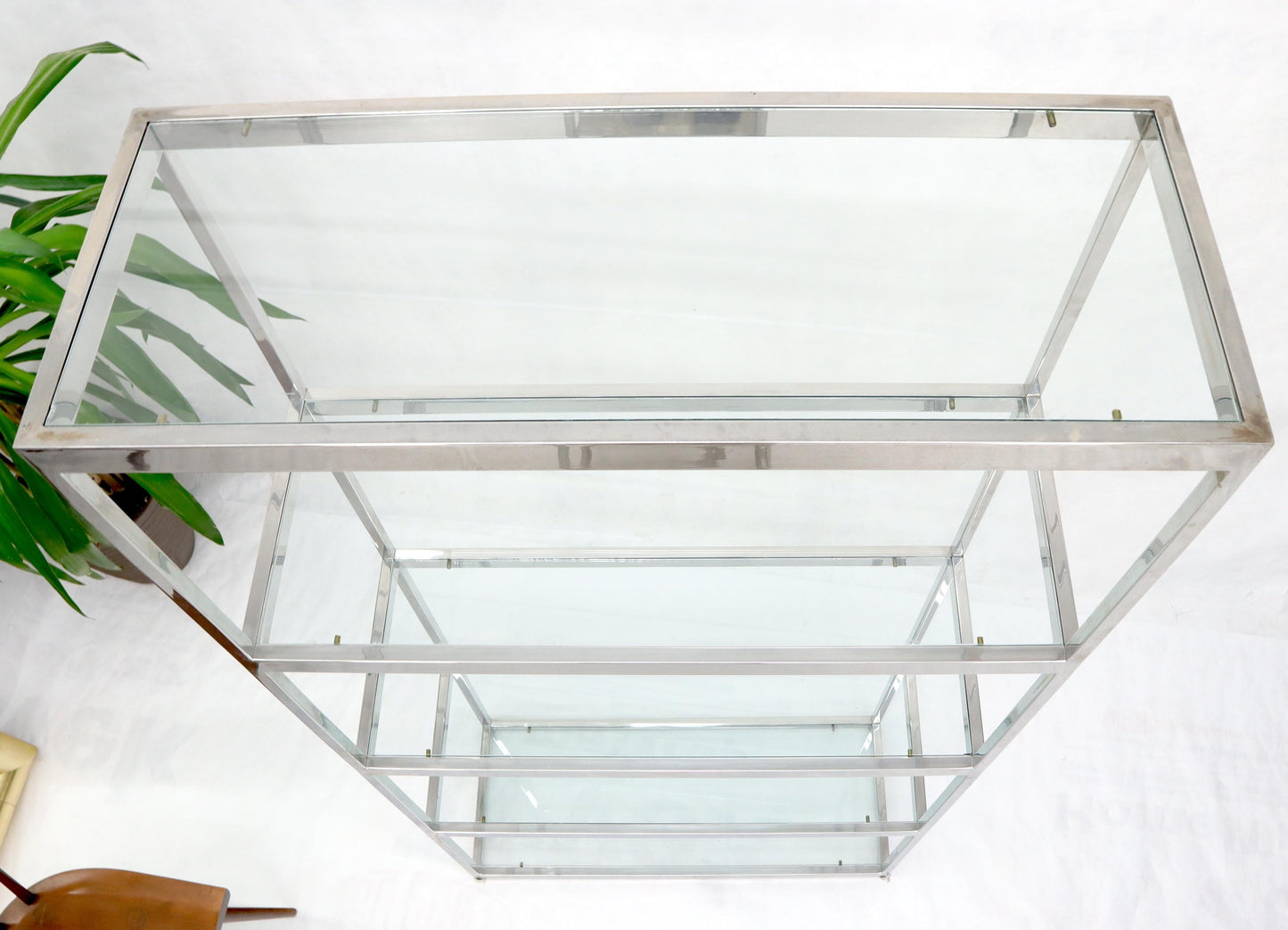 EstablishedLines Mid-Century Modern Five Shelves Chrome and Glass Shelving Unit Étagère