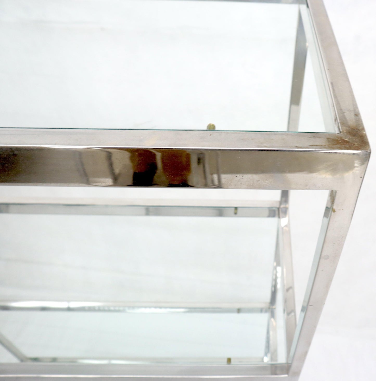 EstablishedLines Mid-Century Modern Five Shelves Chrome and Glass Shelving Unit Étagère