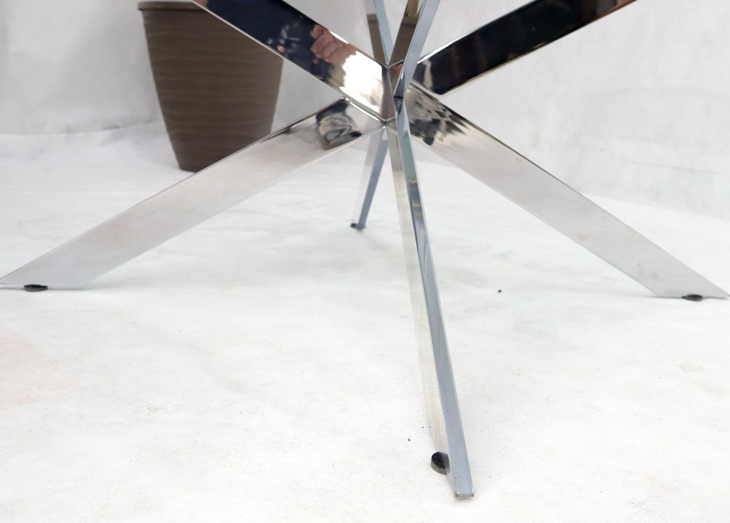 EstablishedLines Heavy Chrome Jacks Style Spikes Base Round Glass Top Coffee Table