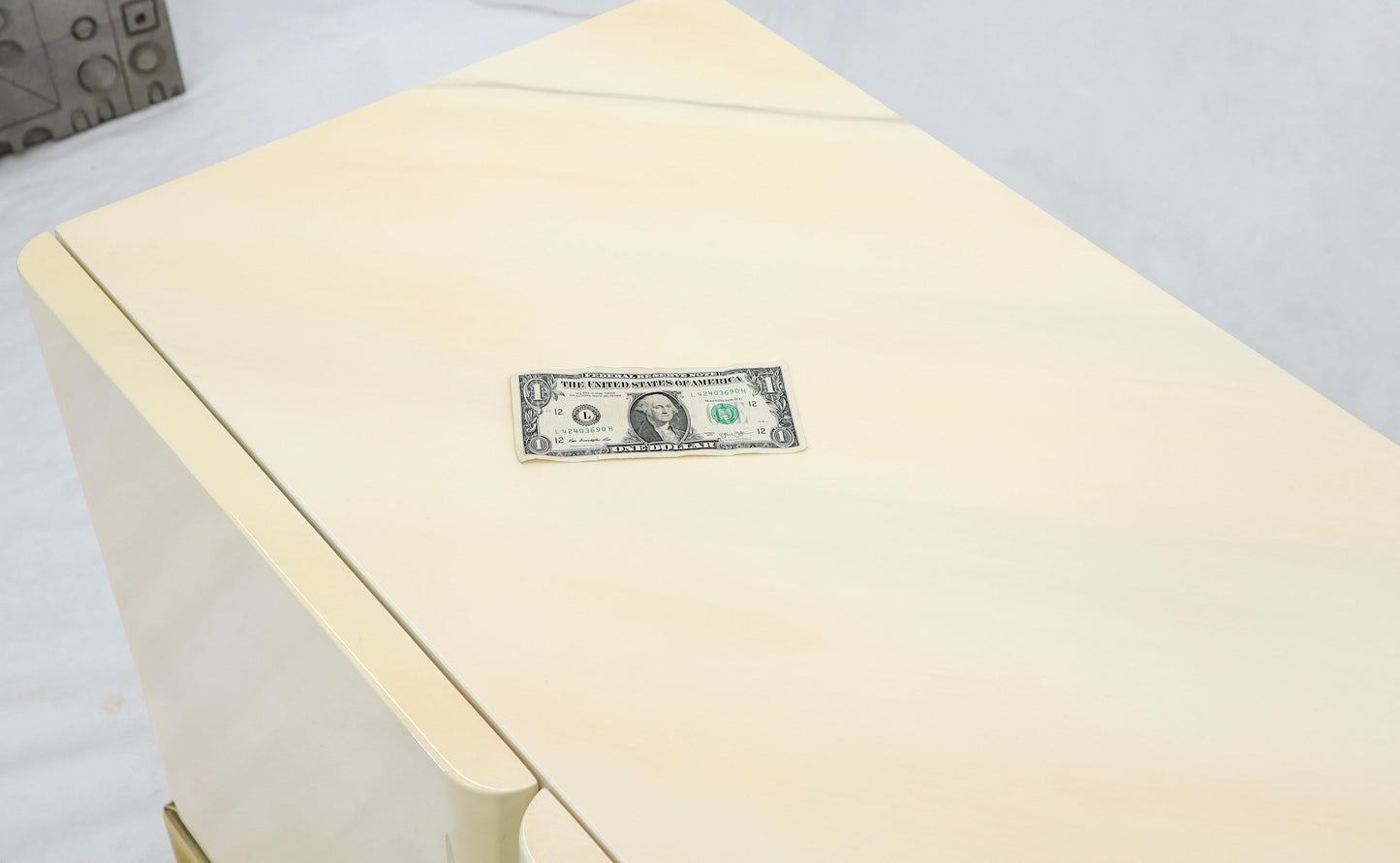 EstablishedLines Mid-Century Modern White Lacquer Faux Finish Door 4 Doors Credenza on Brass Base