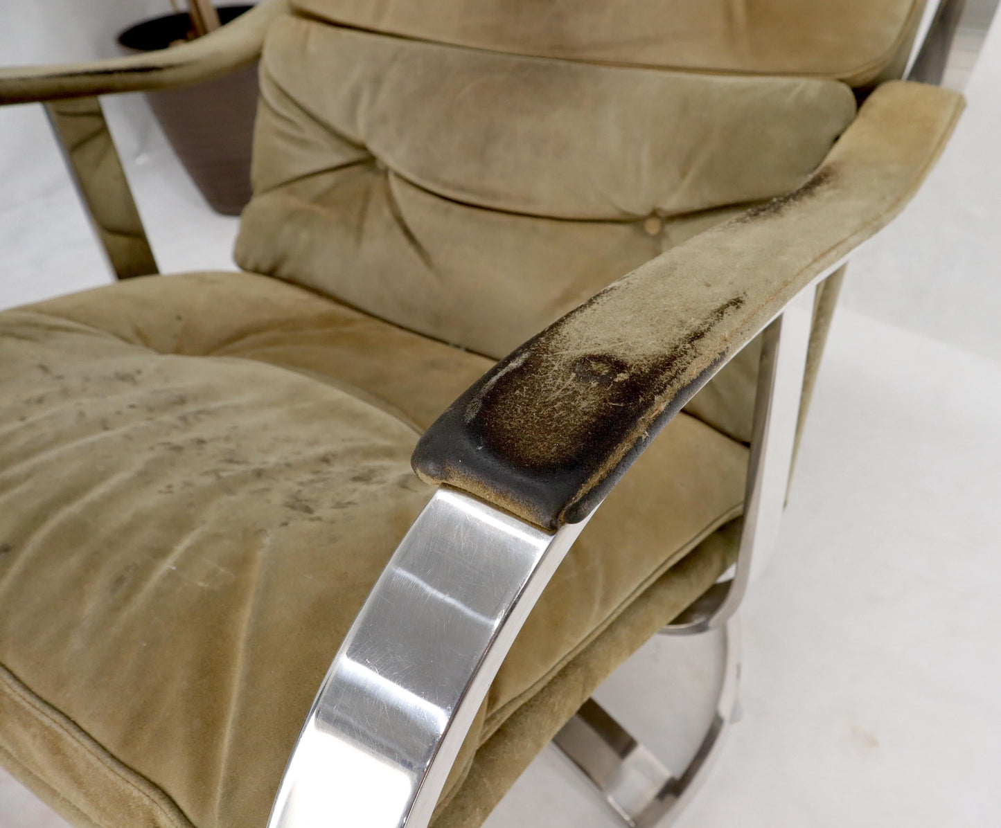 EstablishedLines Heavy Gage Polished Stainless Steel Swivel Base Suede Upholstery Lounge Chair