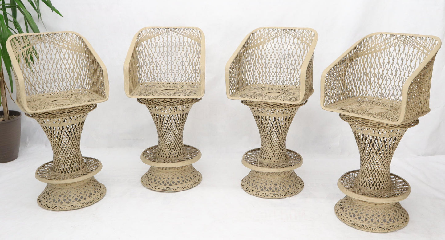 EstablishedLines Russel Woodard Spun Fiber Glass Resin Set of 4 Outdoors Bar Stools