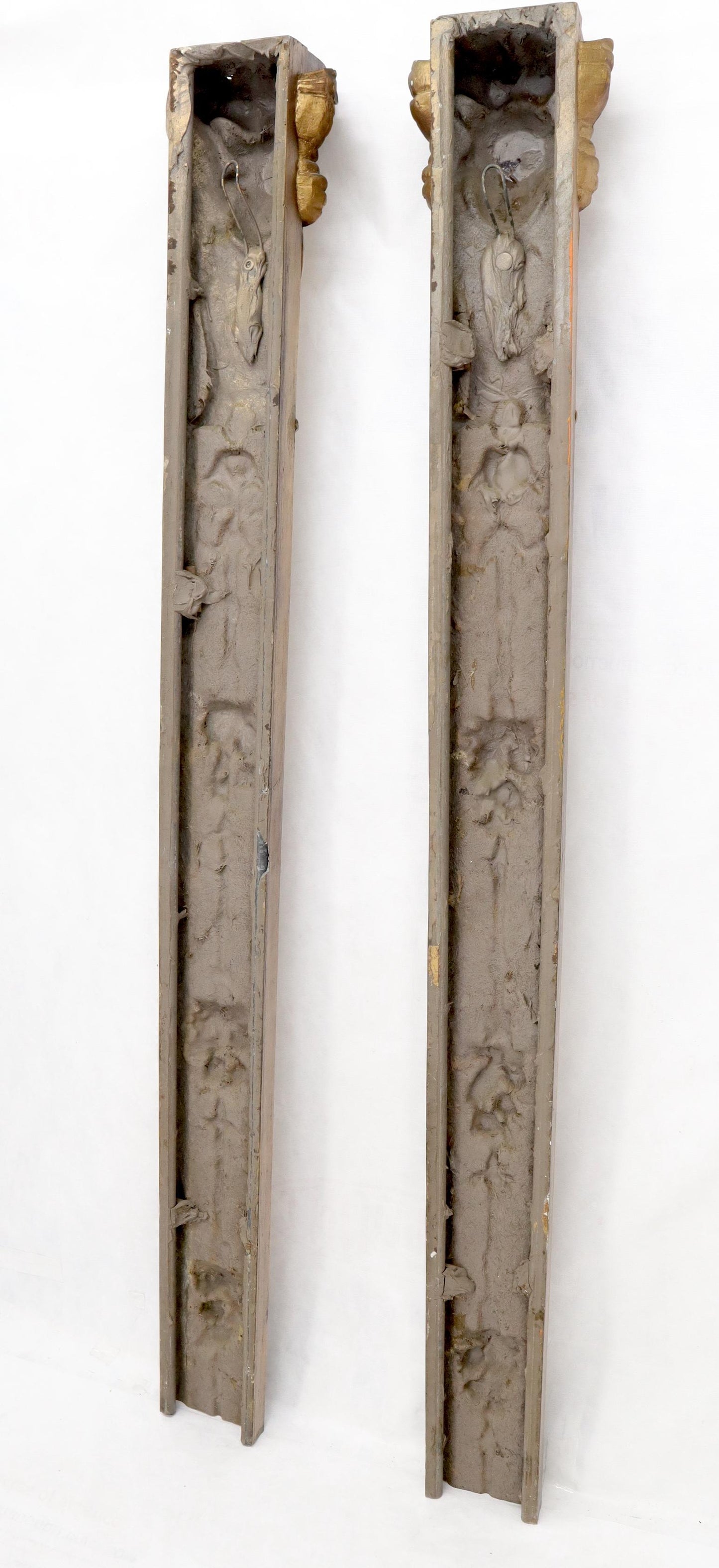 EstablishedLines Pair of Door Frame Decoration Mounts Columns Sculptures Gold Cherubs Motive