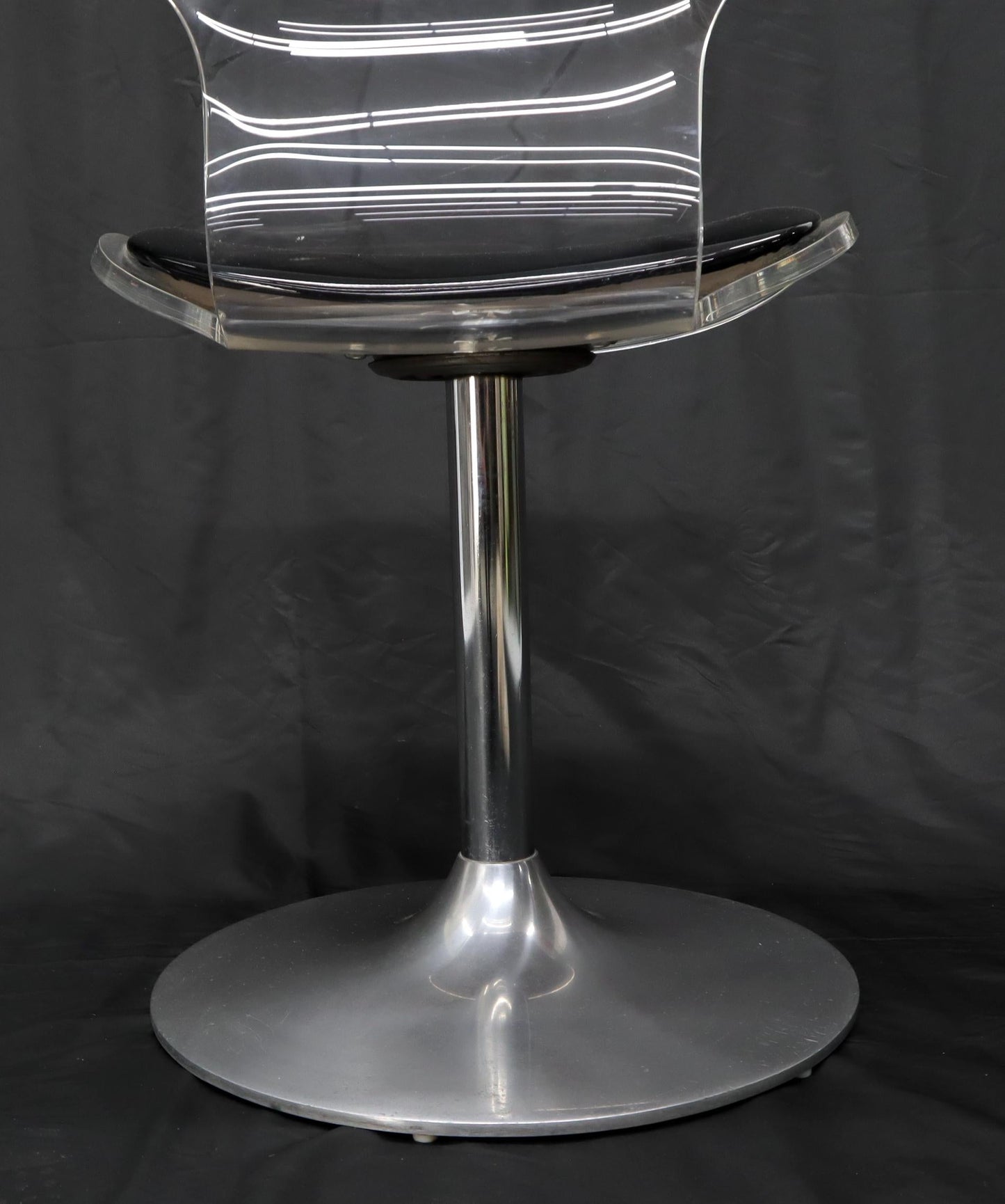 EstablishedLines Tulip Chrome Base Lucite Seats Set of 4 Chairs Dining Table with Glass Round Top