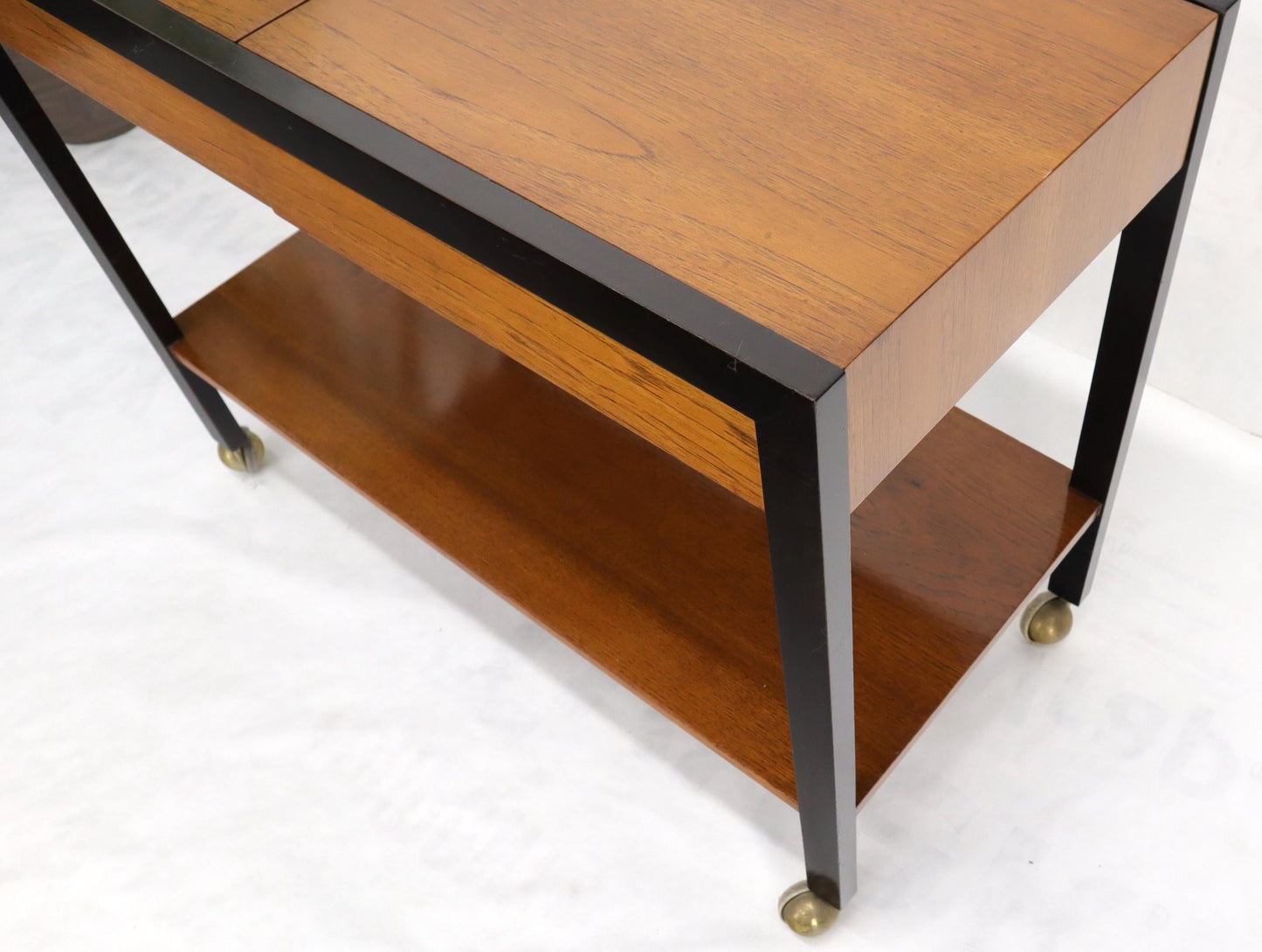 EstablishedLines Harvey Prober Expandable Rolling Serving Two Tier Cart Table Console
