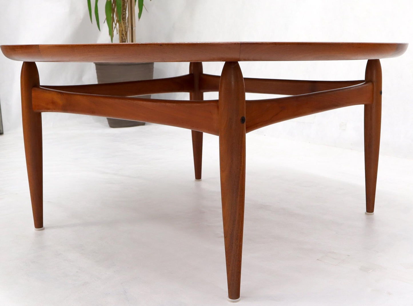 EstablishedLines Reversible top around Danish Mill Century modern coffee table