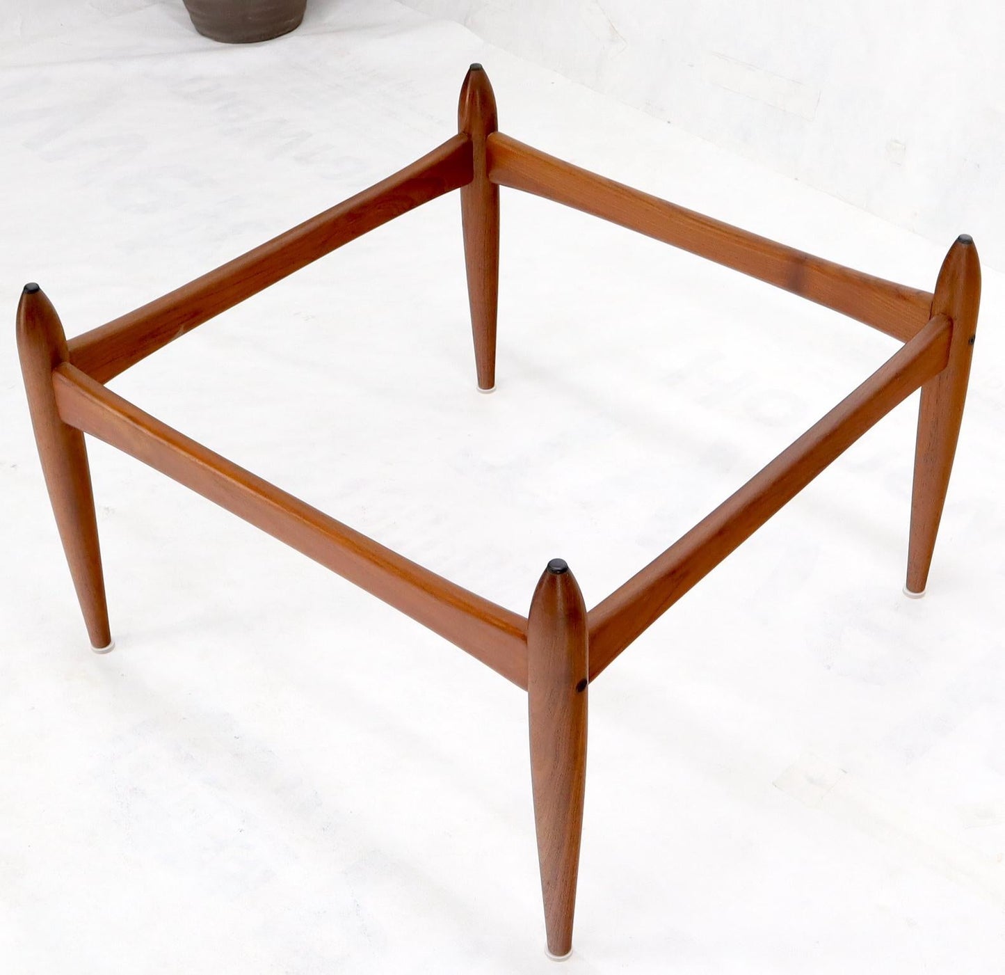 EstablishedLines Reversible top around Danish Mill Century modern coffee table