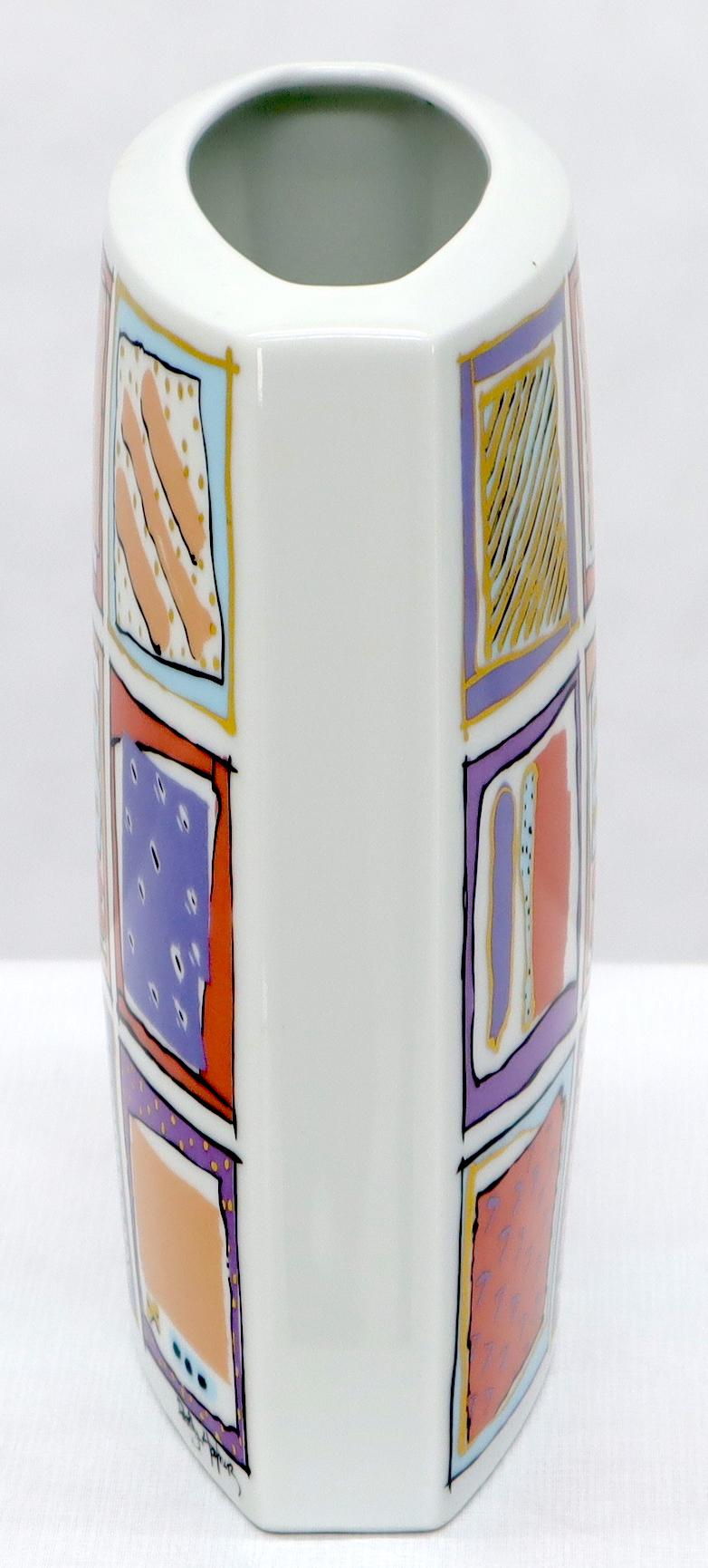EstablishedLines 20th Century German White Porcelain Square Vase Painted Rosenthal Studio-Linie