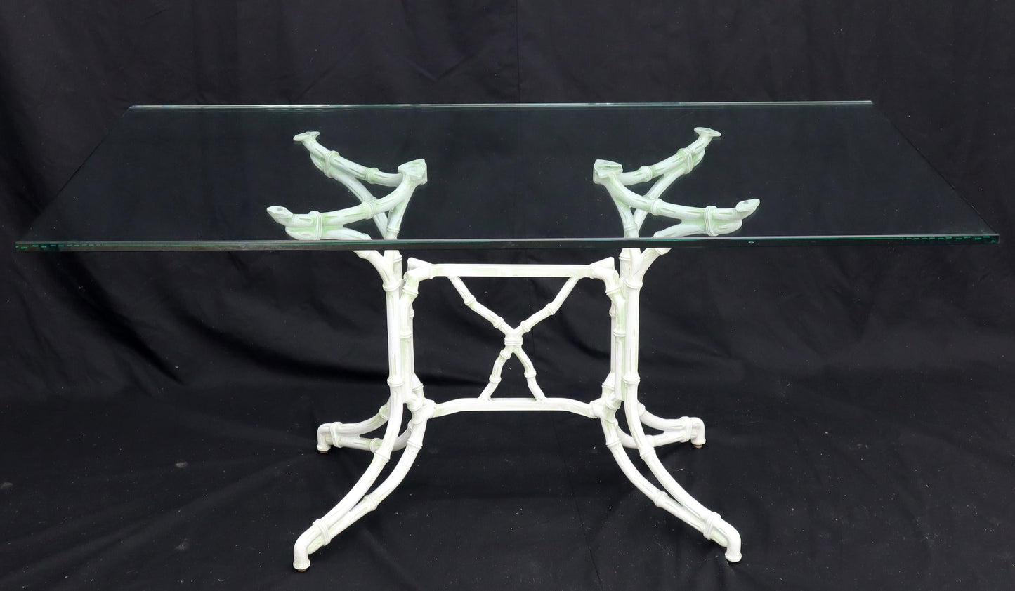 EstablishedLines Cast Aluminum Faux Bamboo Dining Table w/ 4 Matching Chairs Outdoors Green Vinyl