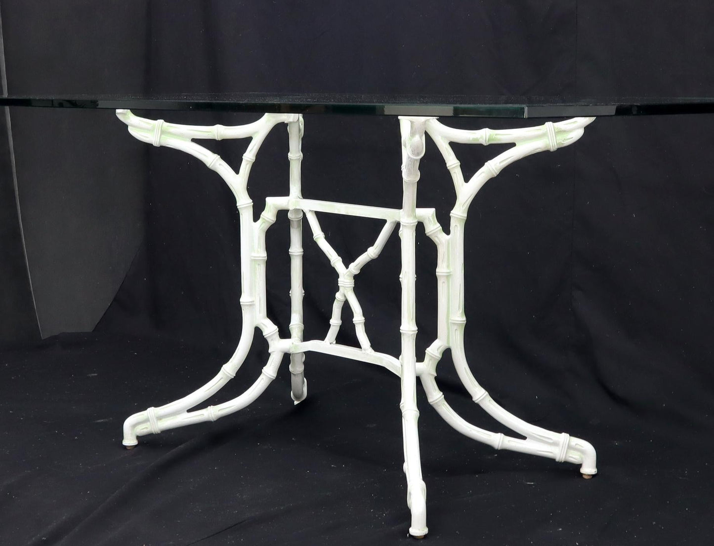 EstablishedLines Cast Aluminum Faux Bamboo Dining Table w/ 4 Matching Chairs Outdoors Green Vinyl