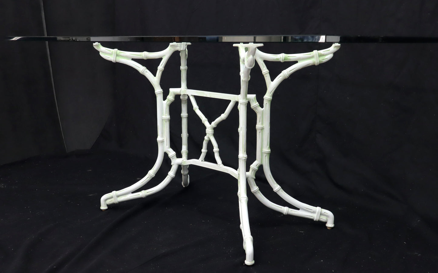 EstablishedLines Cast Aluminum Faux Bamboo Dining Table w/ 4 Matching Chairs Outdoors Green Vinyl