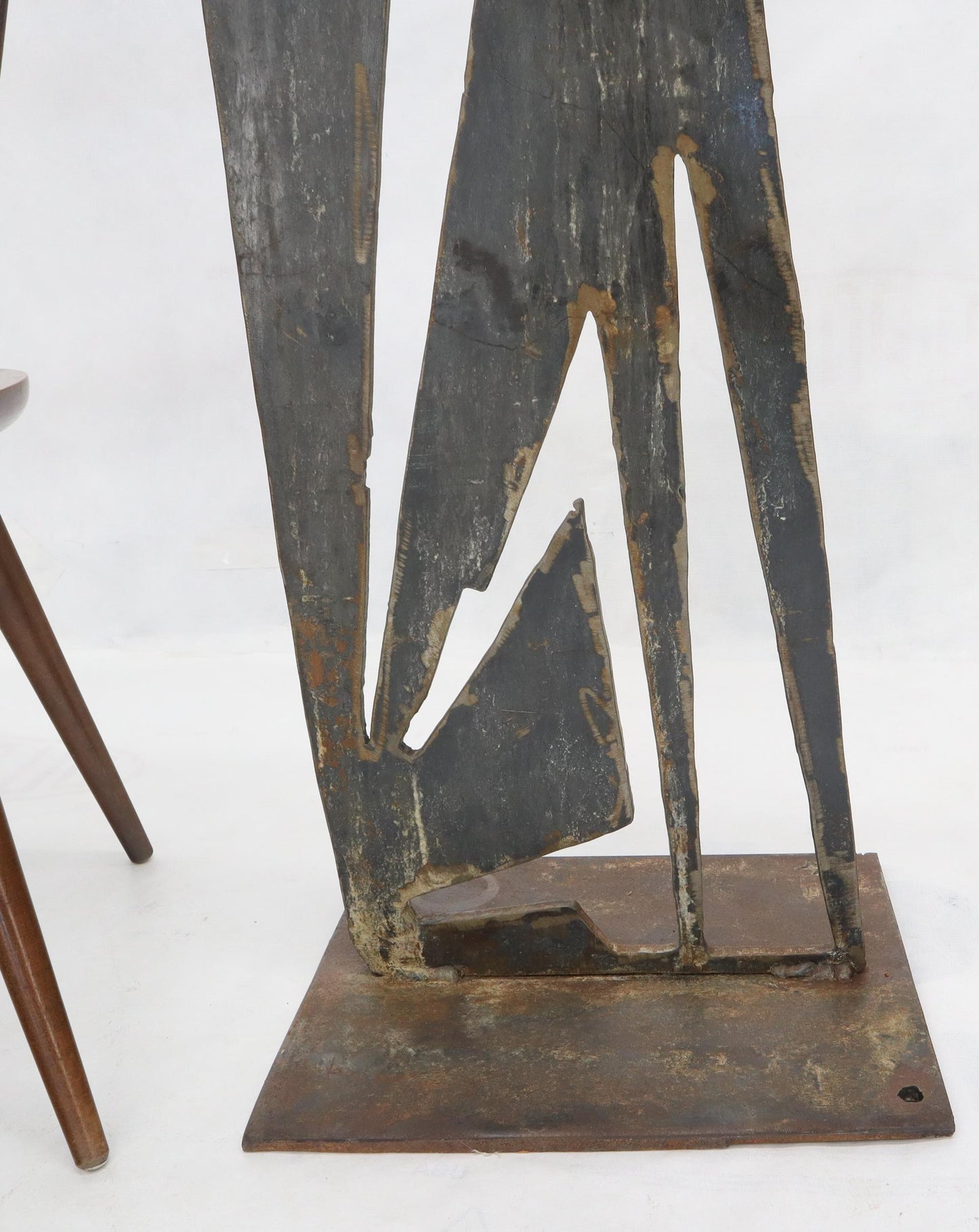 EstablishedLines Cut Metal Brutalist Modern Abstract Standing Sculpture of a Cat