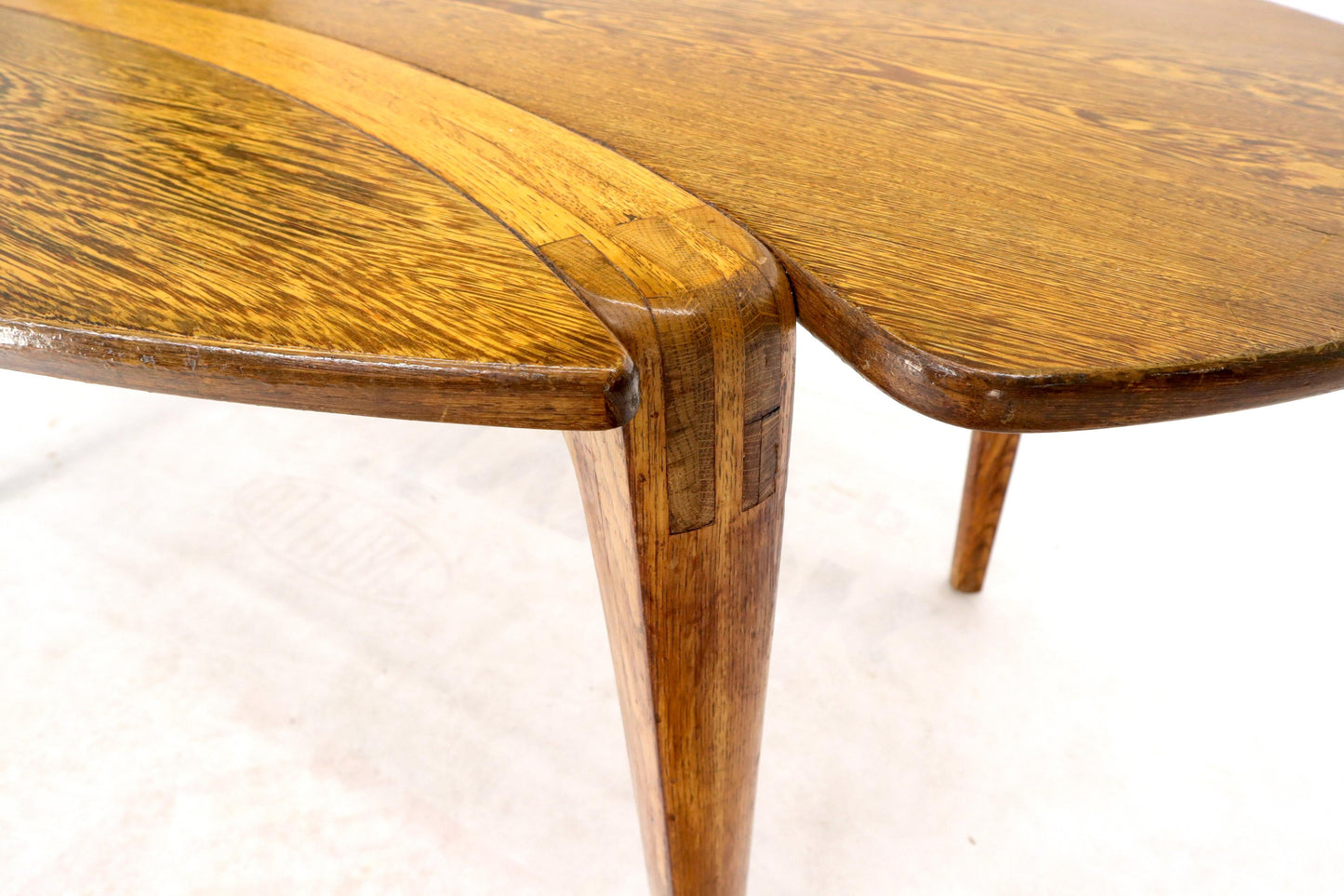 EstablishedLines Studio Made Sculptural Legs Oval Shape Dining Table on Tapered Legs