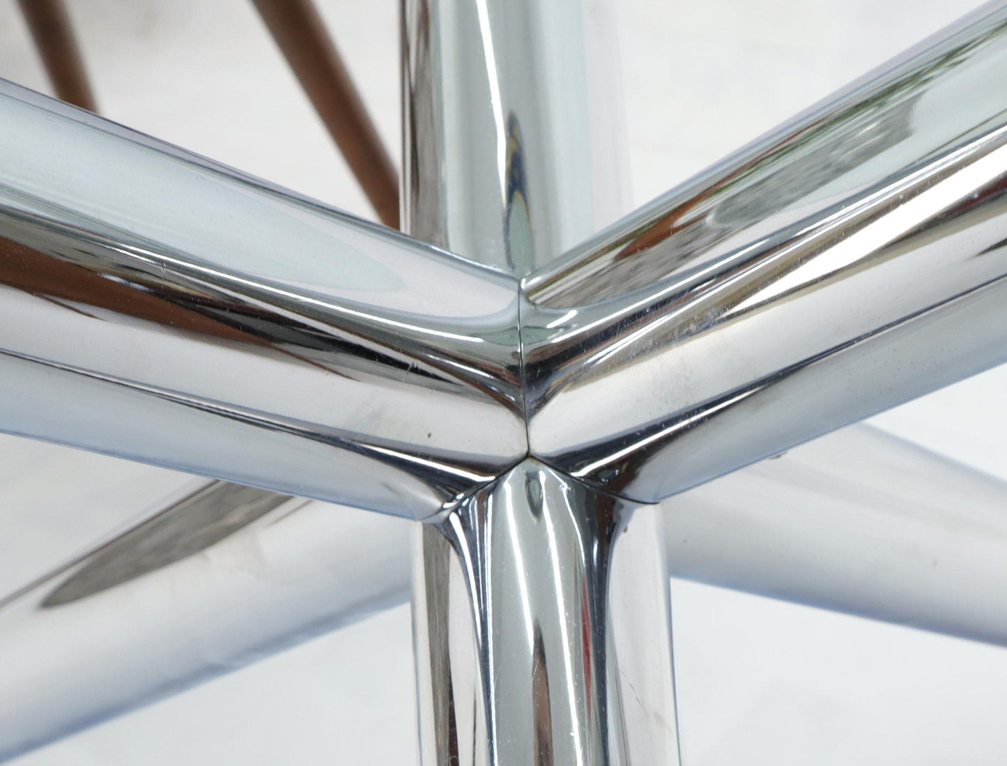 EstablishedLines Jack Shape Large Polished Chrome Round Glass Top Dining Table