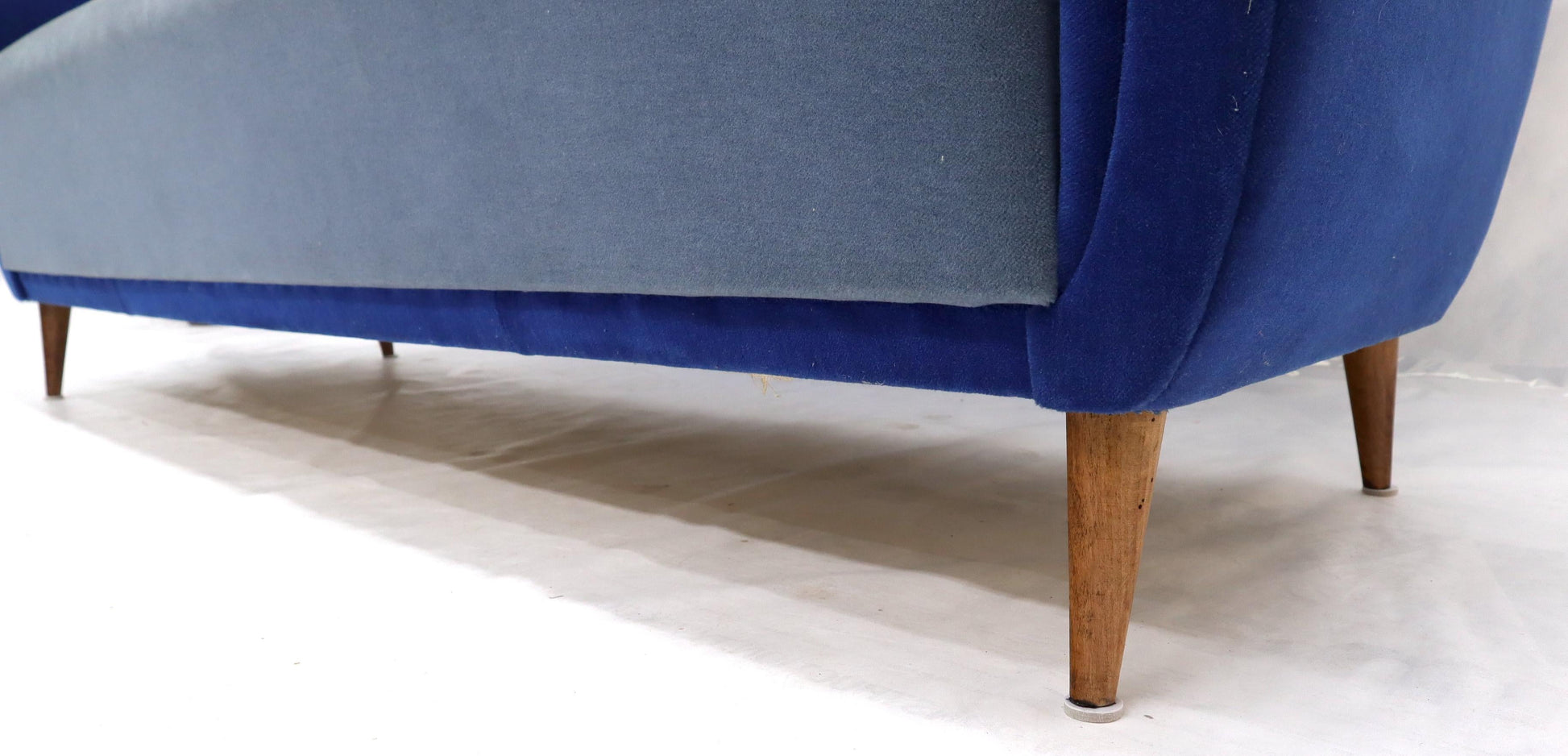 EstablishedLines Two-Tone Blue Mohair Paulo Buffa Mid-Century Modern Italian Sculptural Sofa