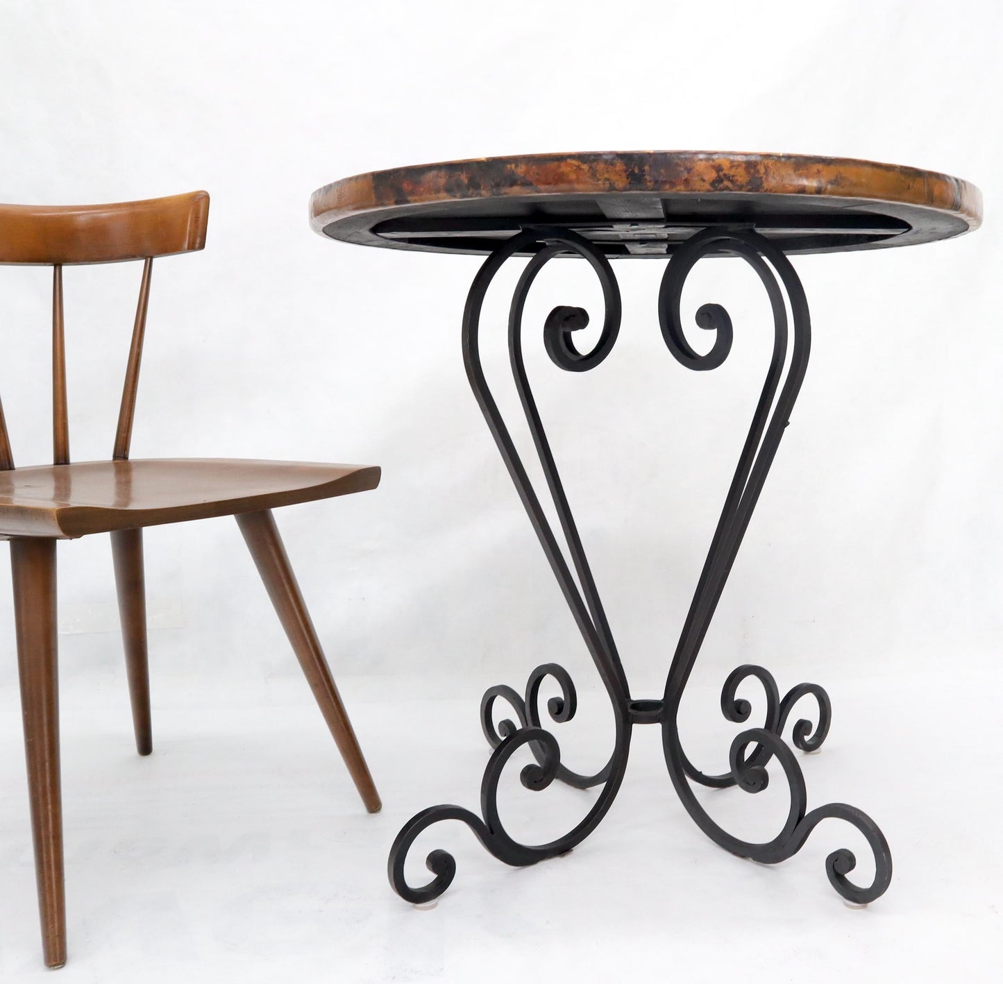 EstablishedLines Hammered Coper Top Wrought Iron Base Round Dining Dinette Cafe Table