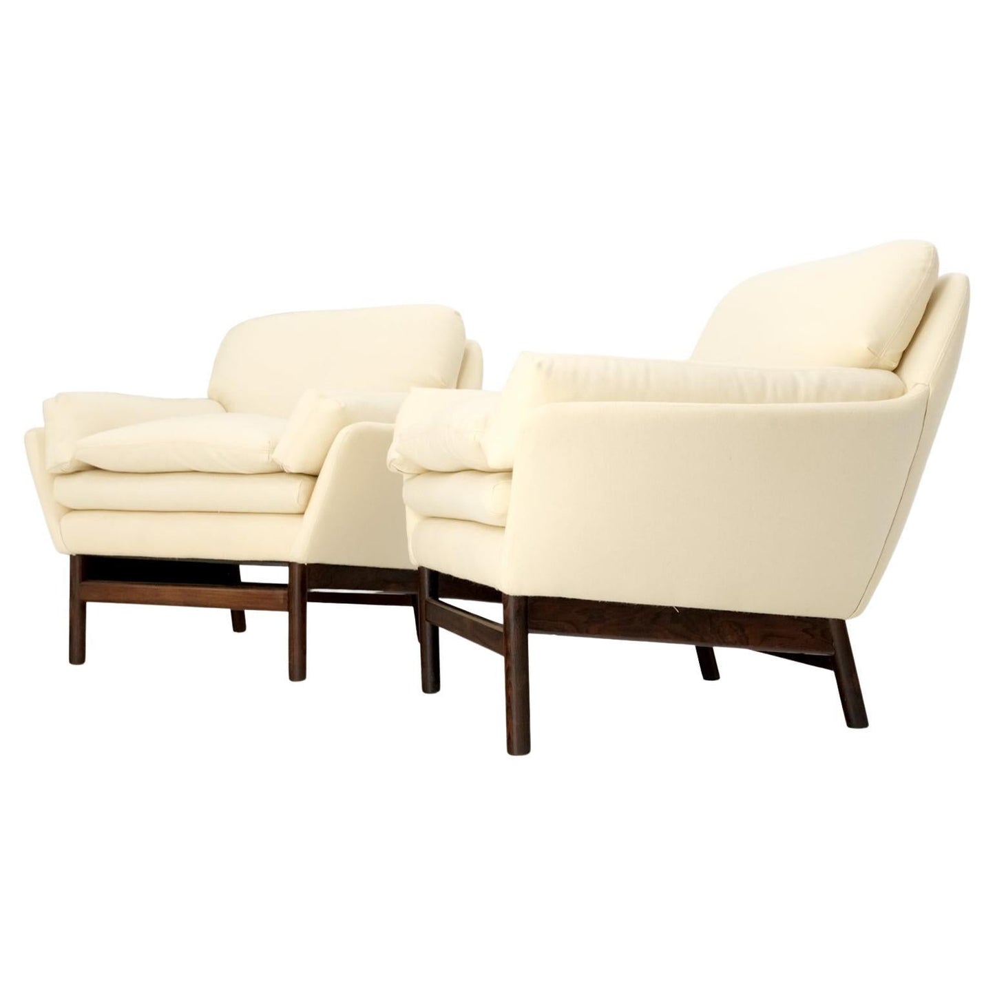 EstablishedLines Solid Rosewood Dowel Shape Legs New Soft Wool Upholstery Danish Lounge Chairs
