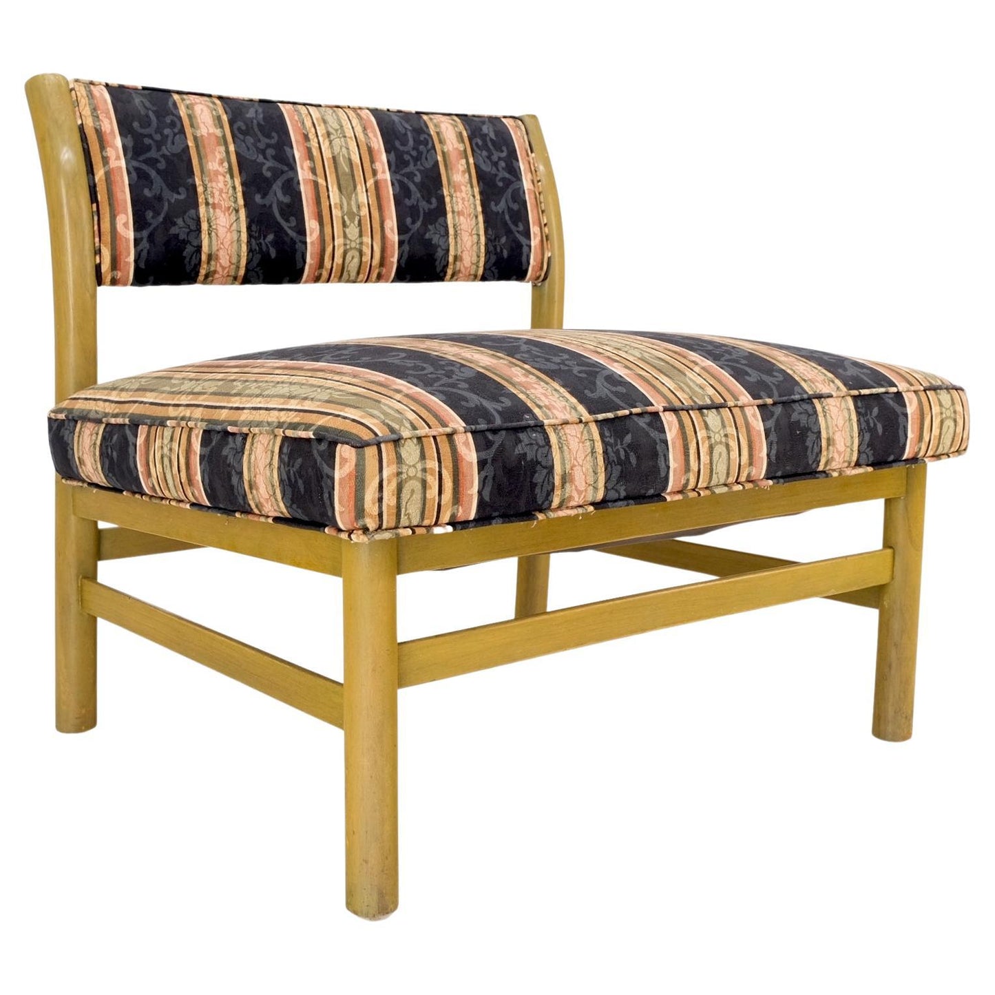 EstablishedLines Large Extra Wide Slipper Lounge Chair Gibbings Probber Decor Match