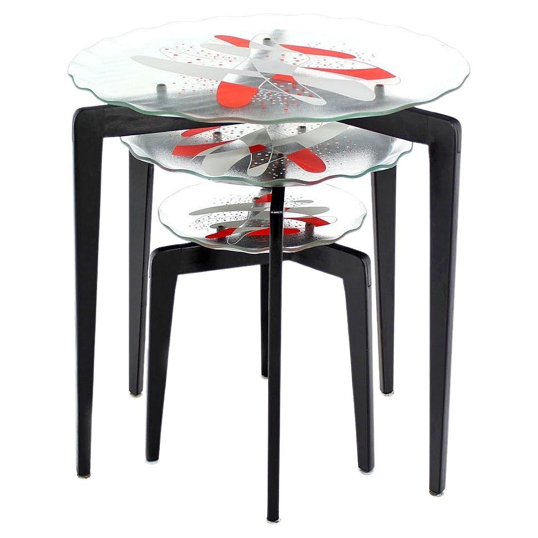 EstablishedLines Art Glass Scallop Edge Bowl Tray Top Tapered Leg Stackable Nesting Side Table