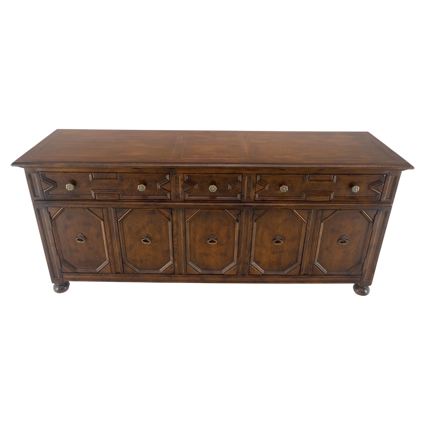 EstablishedLines Henredon Spanish Colonial Country French Oak & Brass Hardware Long Dresser MINT