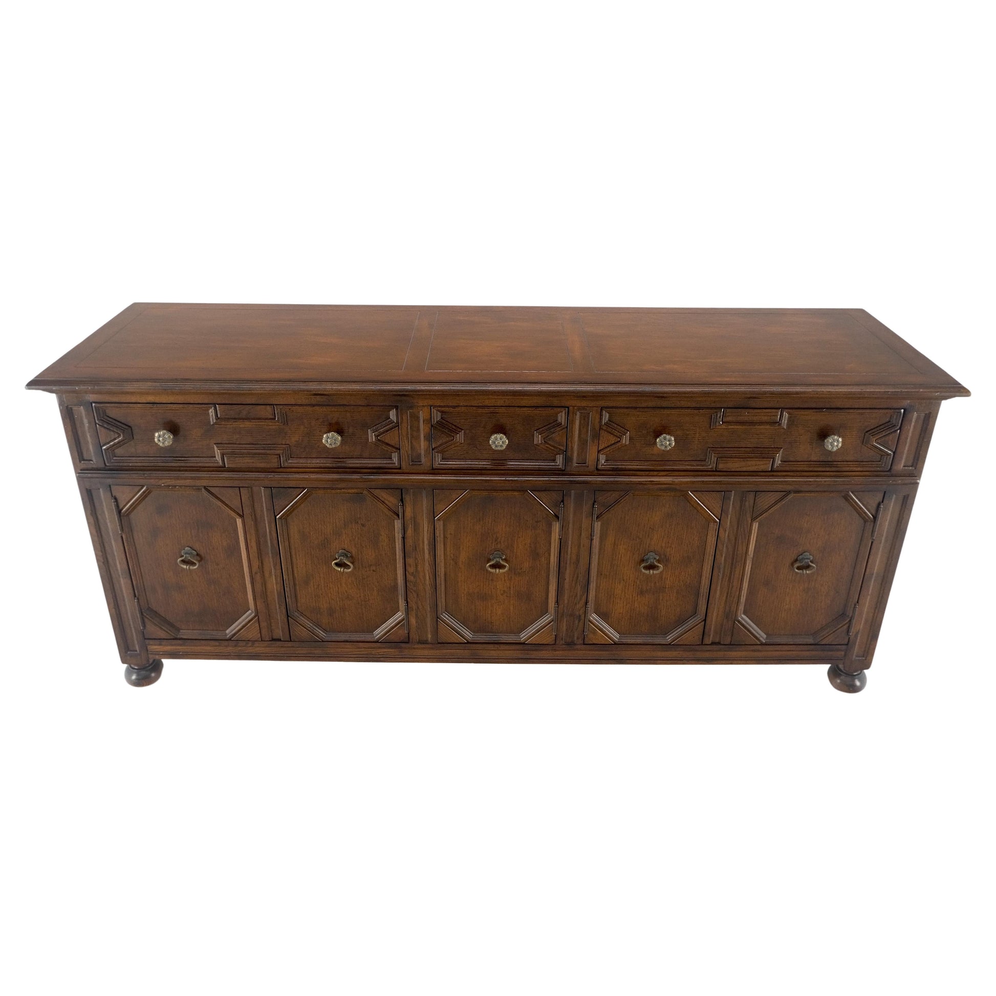 EstablishedLines Henredon Spanish Colonial Country French Oak & Brass Hardware Long Dresser MINT