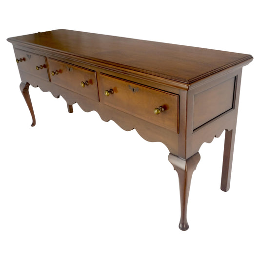 EstablishedLines Kittinger Williamsburg Restoration 3 Drawers Queen An Walnut Sideboard MINT
