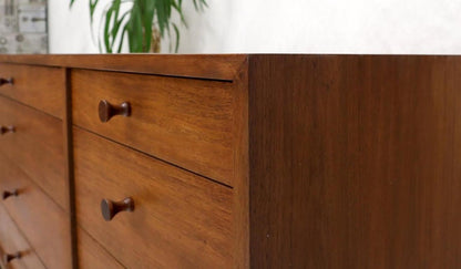 Mid-Century Modern Walnut 8 Drawers Long Dresser Credenza