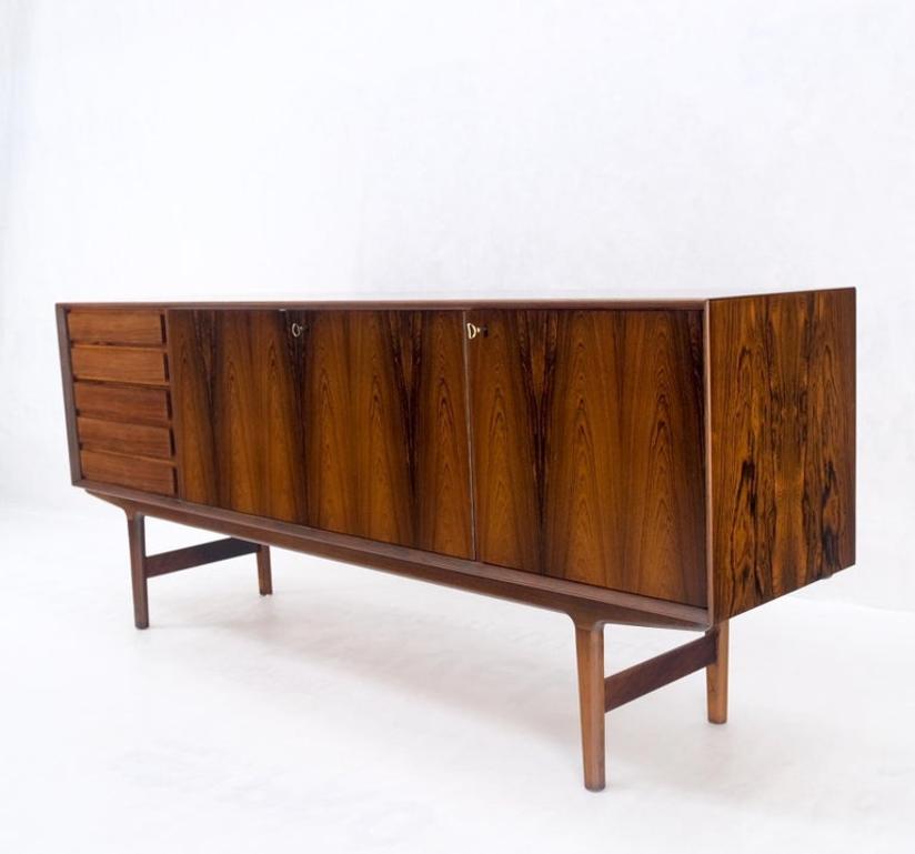 Danish Mid-Century Modern Rosewood 3 Doors 5 Drawers Credenza Dresser Mint!