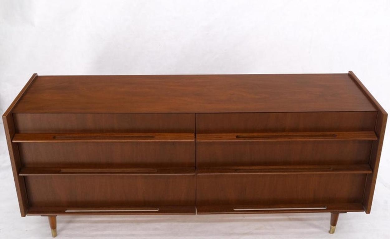 Edmund Spence Attributed Large 6 Drawers Walnut Dresser W/ Gallery Top Cone Legs