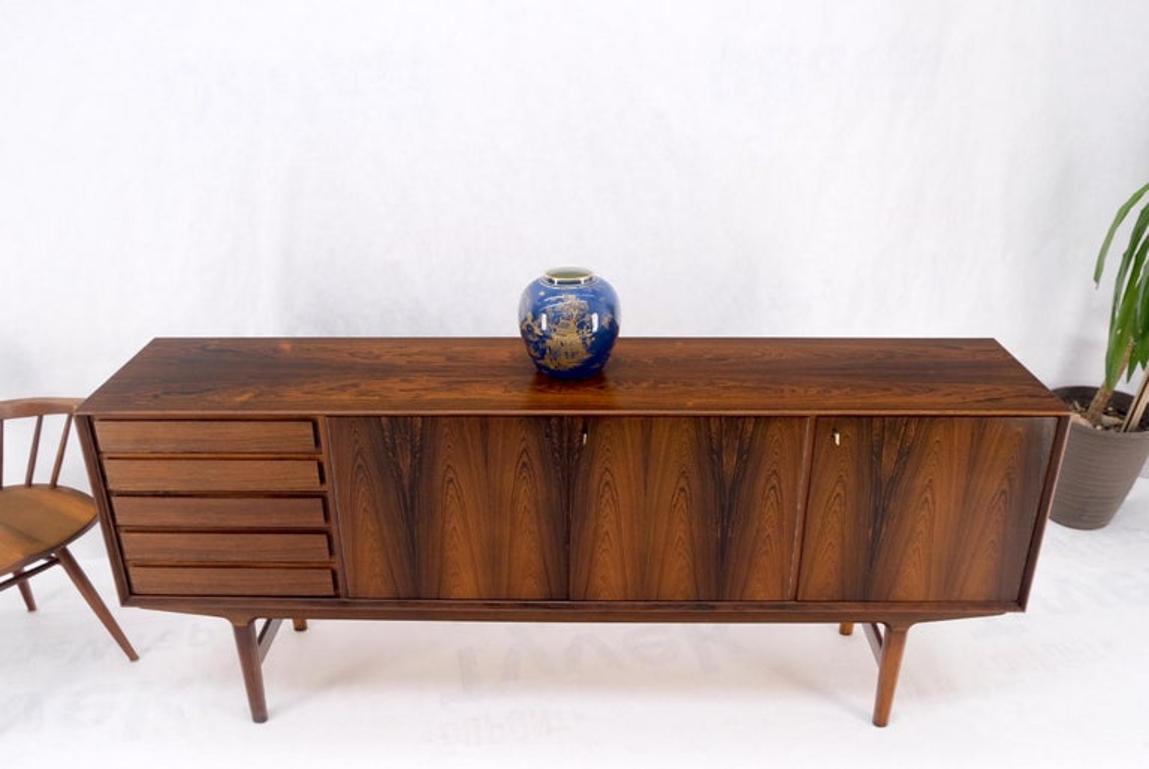 Danish Mid-Century Modern Rosewood 3 Doors 5 Drawers Credenza Dresser Mint!