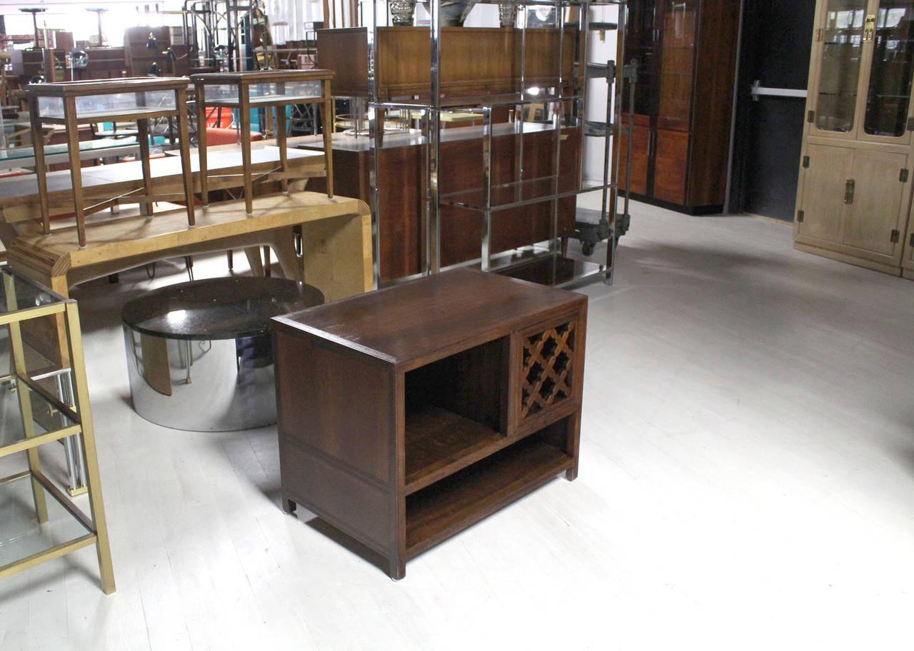 EstablishedLines Baker Finished Back Walnut End Side Table Stand Carved Door Side Table MINT!