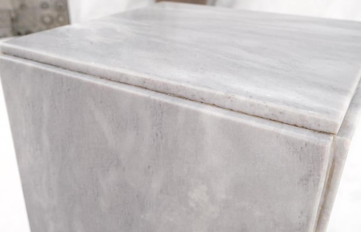Mid-Century Modern Cube Shape Italian Carrara Marble Pedestal 18" Tall End Table