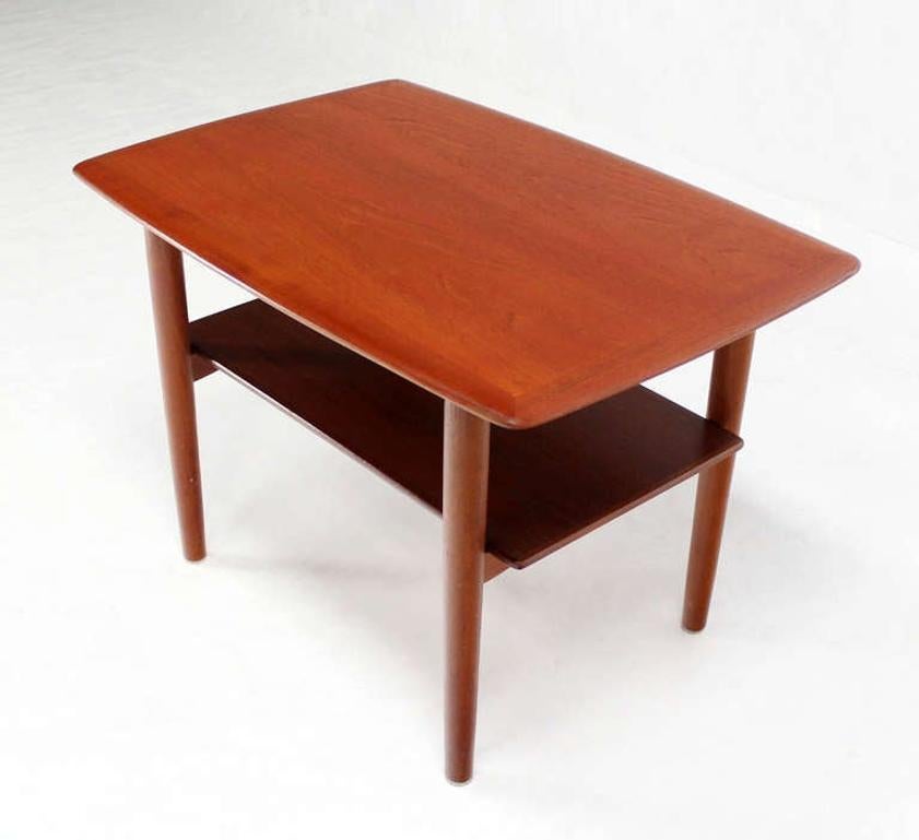 EstablishedLines Povl Dinesen Pair Danish Modern Teak End Tables Solid Tapered Dowel legs 1 Shelf