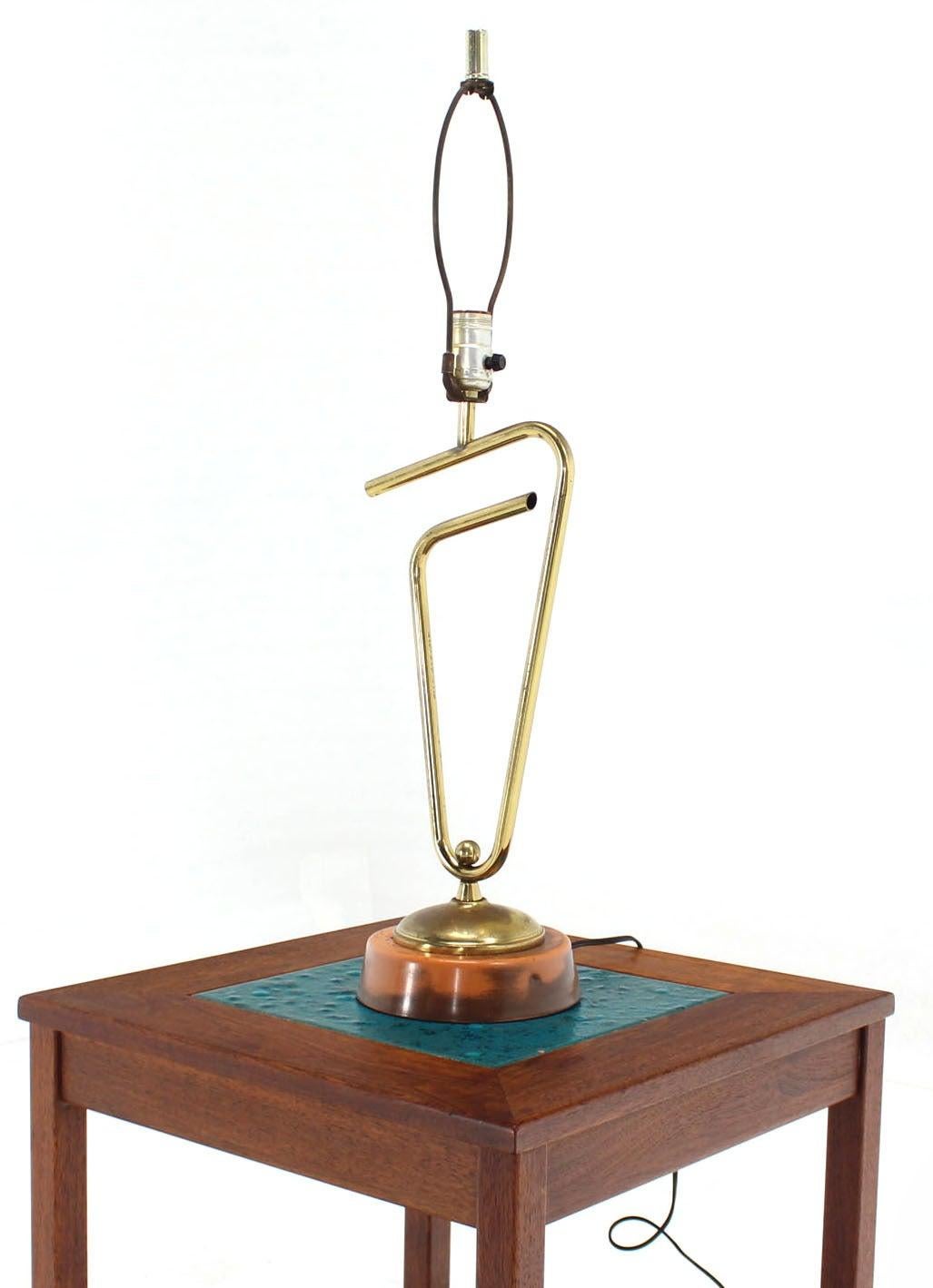 EstablishedLines Sculptural Bent Brass Tube Paper Clip Shape Table Lamp Fontana Arte Style MINT