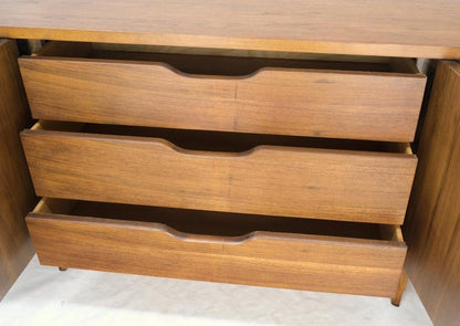 American Walnut Mid-Century Modern Double Doors 9 Drawers Dresser Credenza MINT!