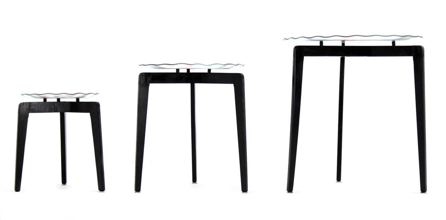EstablishedLines Art Glass Scallop Edge Bowl Tray Top Tapered Leg Stackable Nesting Side Table