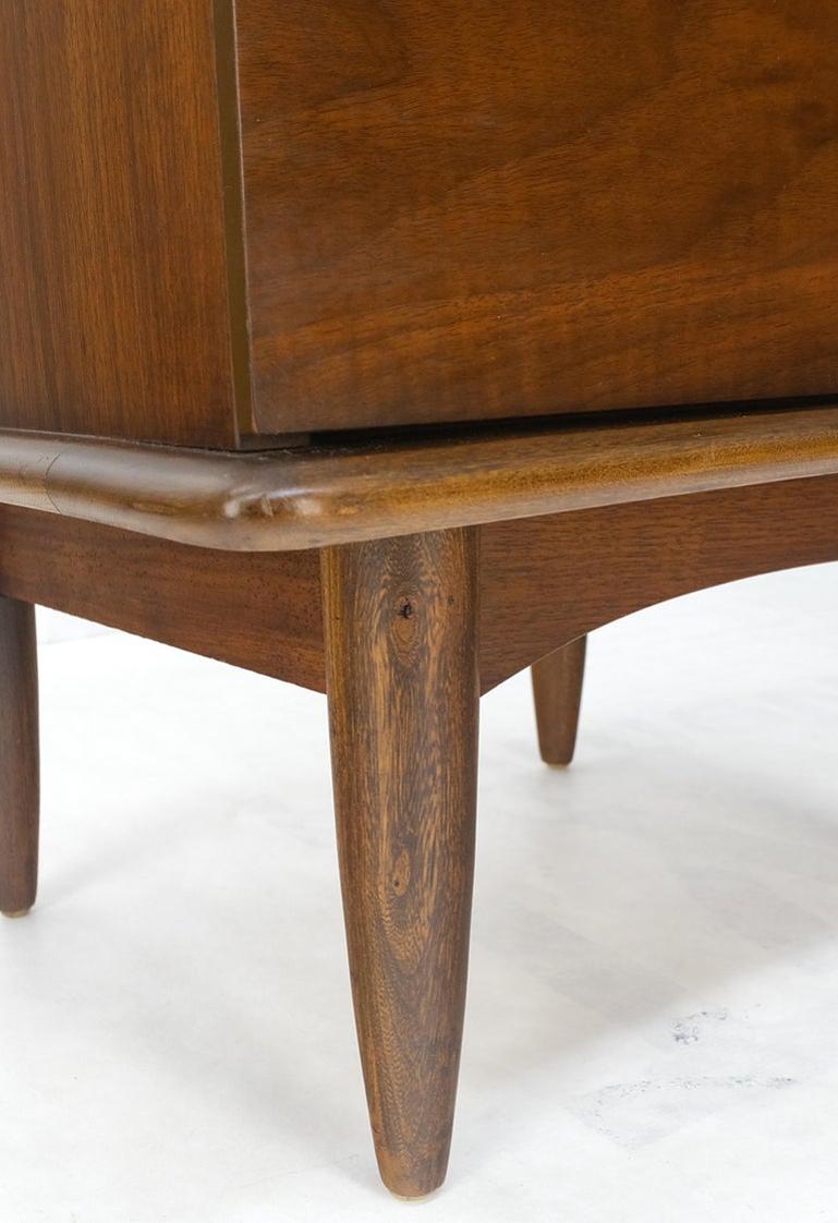 Pair Walnut Mid Century 3 Drawers Sculptural Night Stands End Tables Mint!