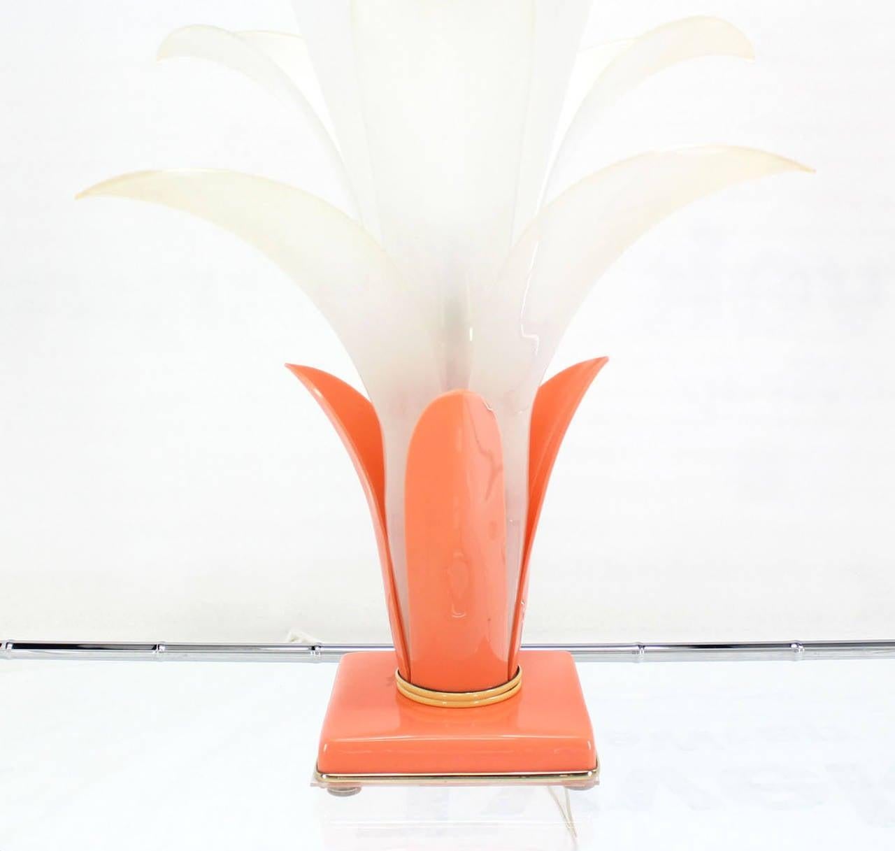 EstablishedLines 1970s Mid Century Molded Bent White Acrylic Lotus Petal Flower Table Lamp MINT!