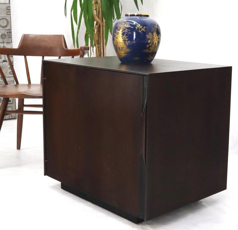 Mid-Century Modern Cube Shape Compact Liquor Cabinet End Table Espresso Finish