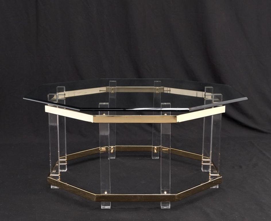 Octagonal Lucite Base Glass Top Mid-Century Modern  Round Coffee Table Mint